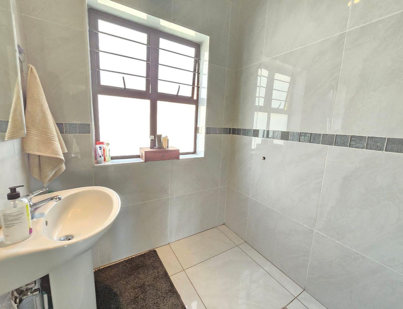 3 Bedroom Property for Sale in Buurendal Gauteng