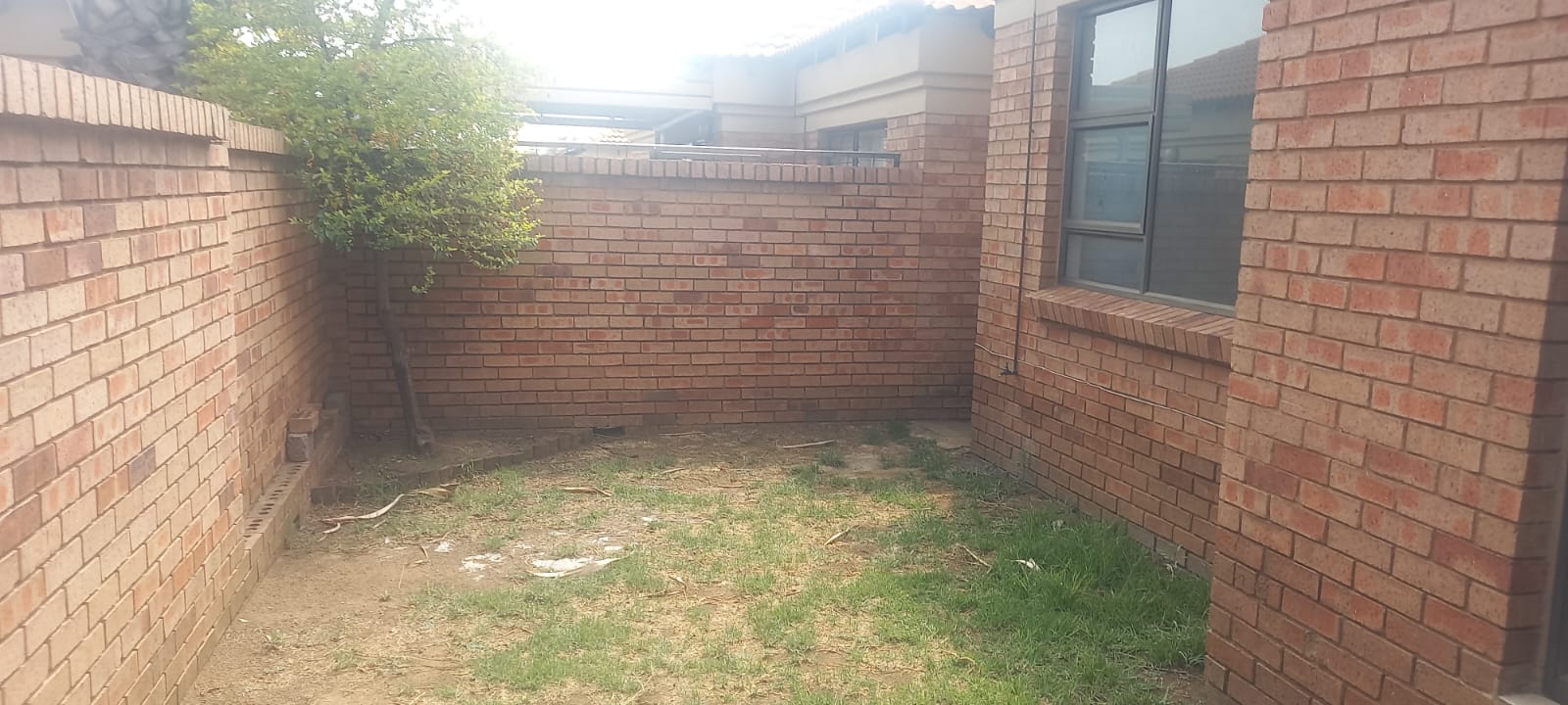 2 Bedroom Property for Sale in New Market Gauteng