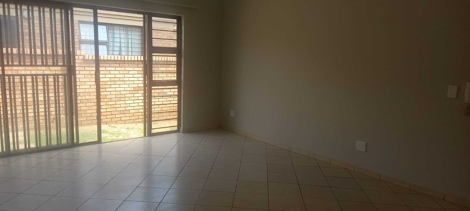 2 Bedroom Property for Sale in New Market Gauteng