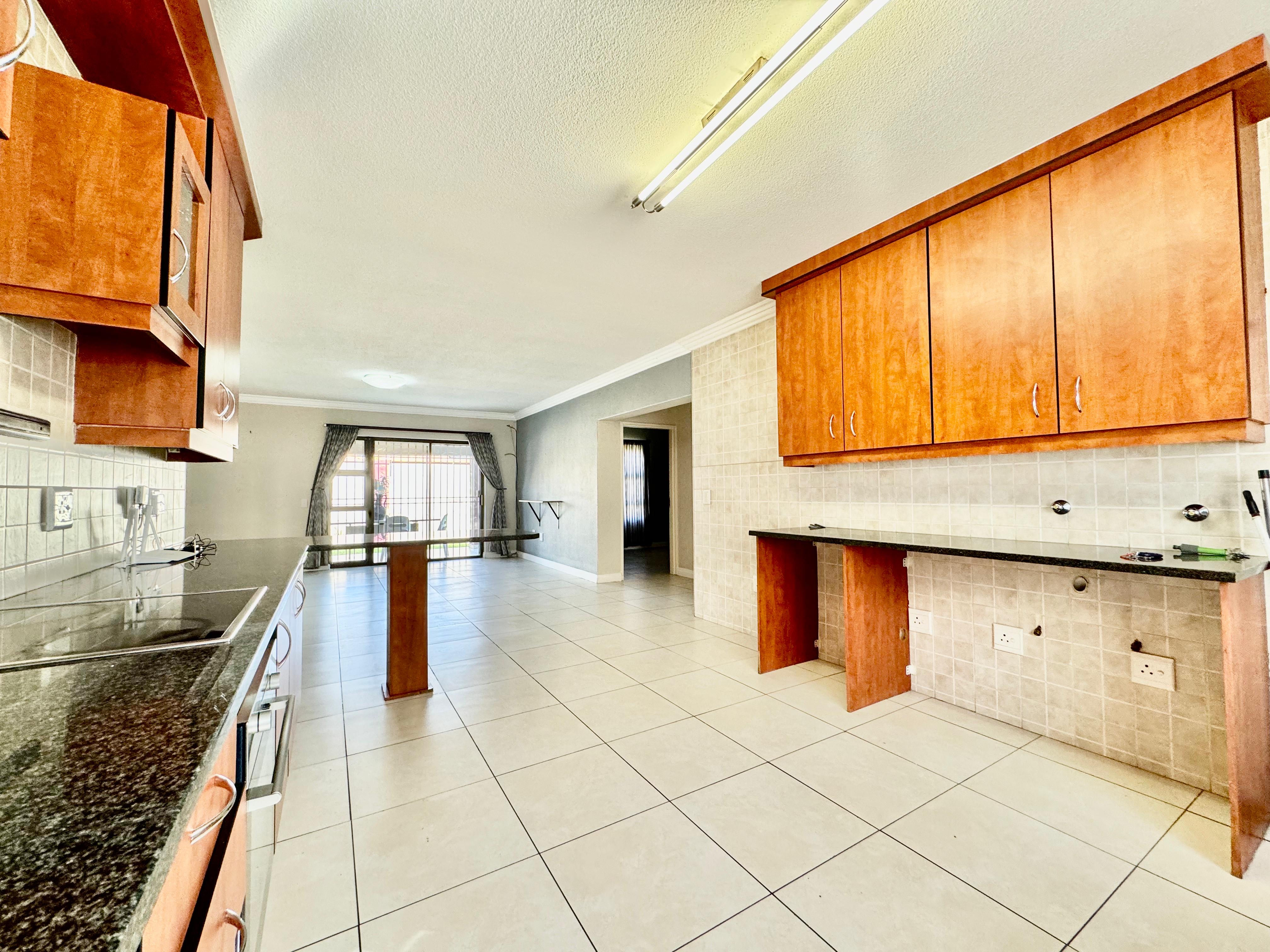 2 Bedroom Property for Sale in New Market Gauteng