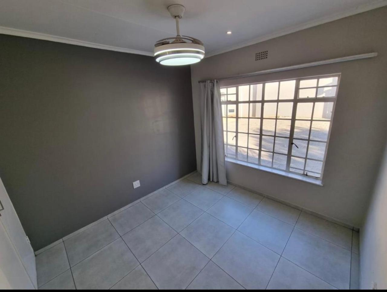 To Let 3 Bedroom Property for Rent in Rivonia Gauteng