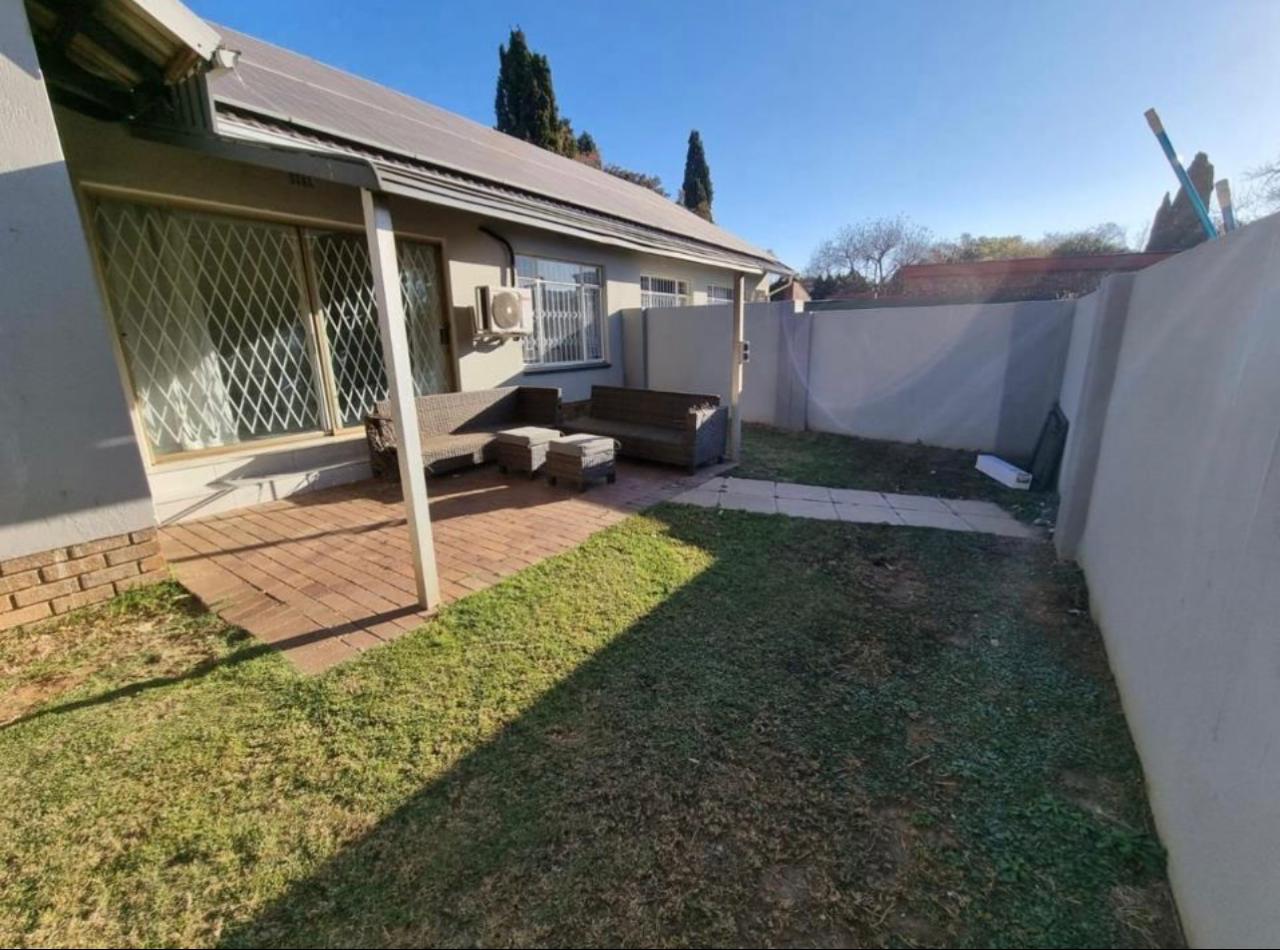 To Let 3 Bedroom Property for Rent in Rivonia Gauteng