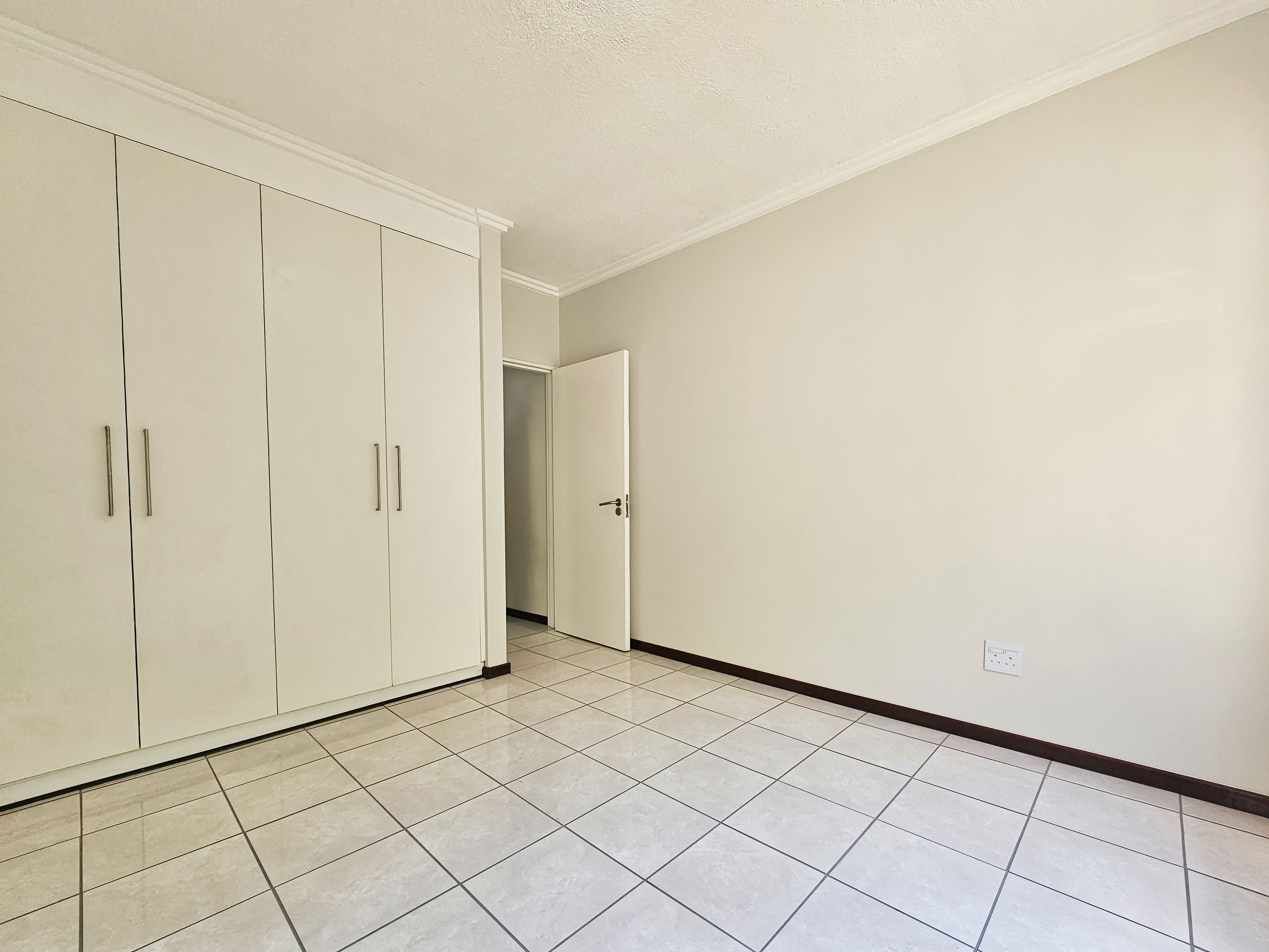 To Let 2 Bedroom Property for Rent in Maroeladal Gauteng