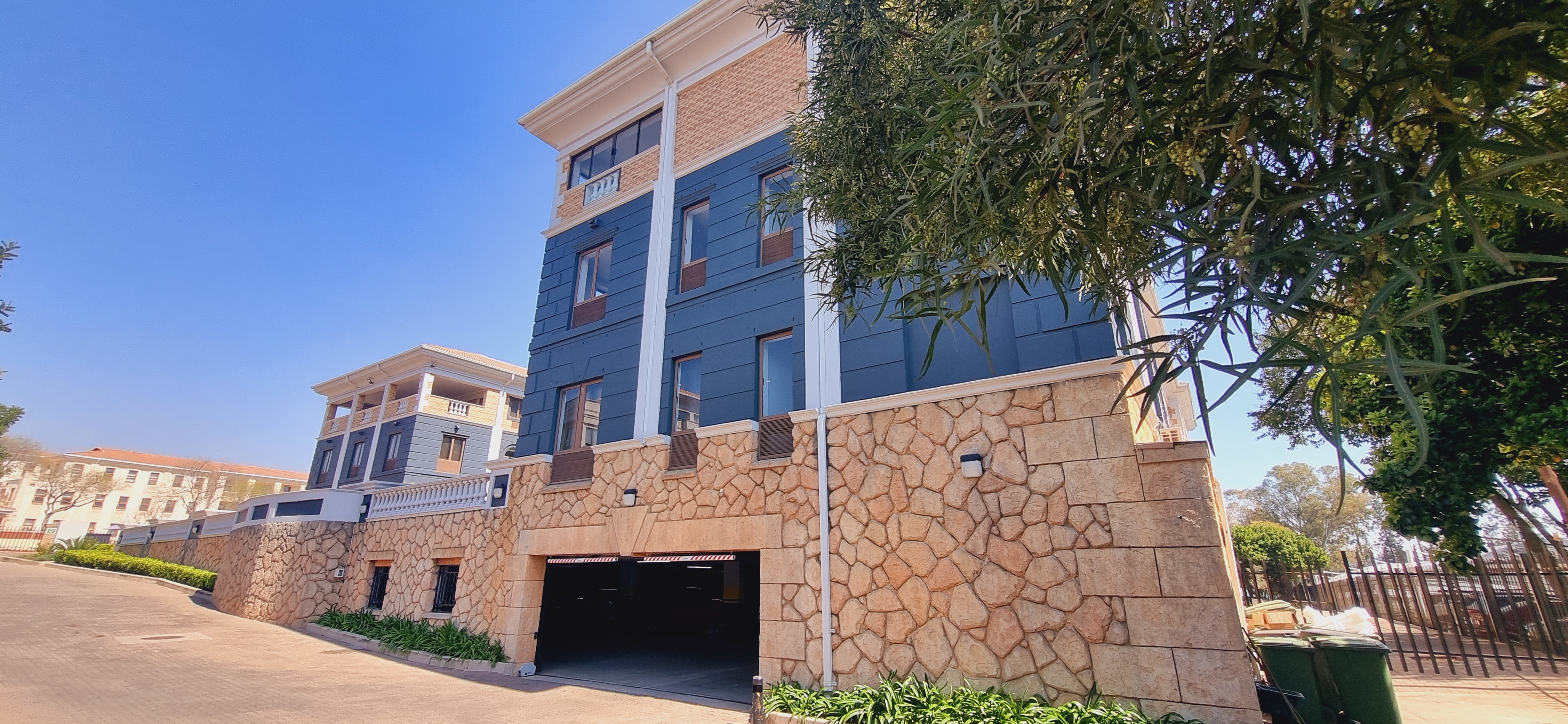 To Let commercial Property for Rent in Edenburg Gauteng