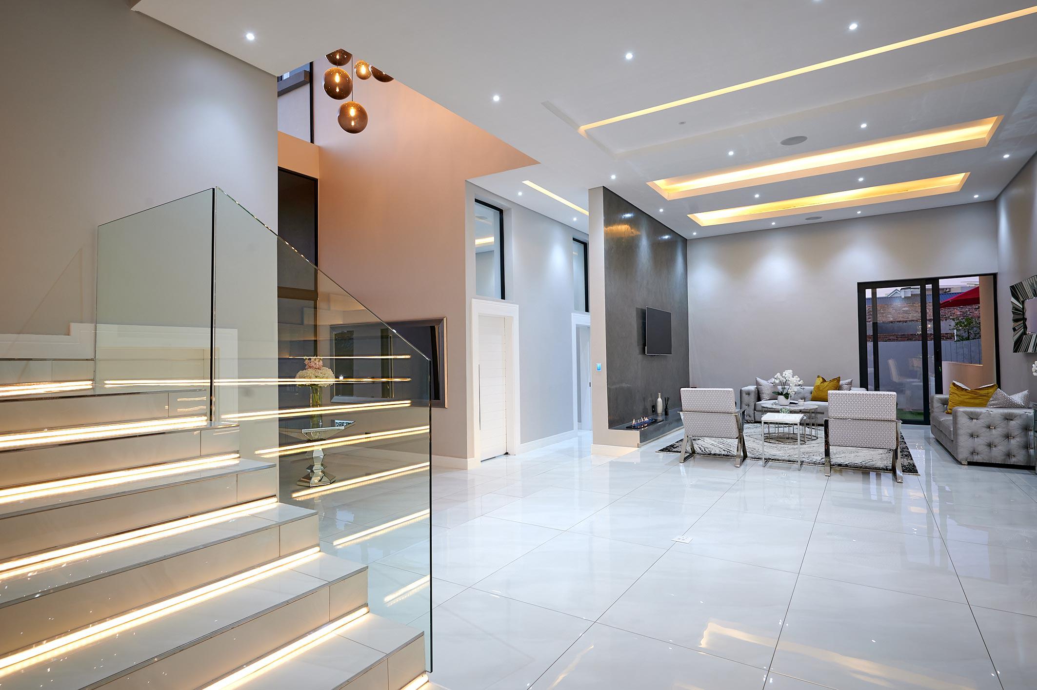 5 Bedroom Property for Sale in Waterfall Country Estate Gauteng