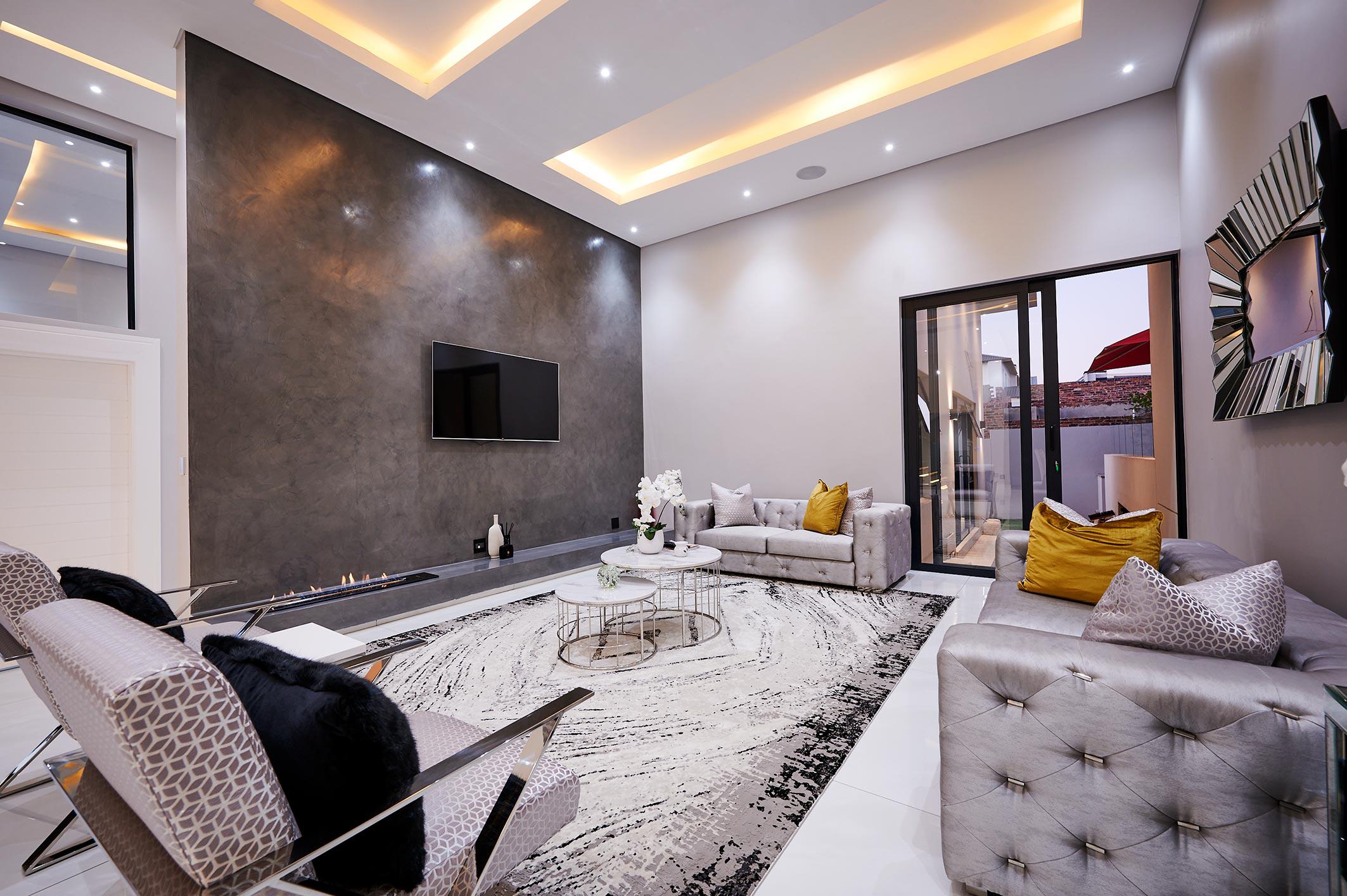5 Bedroom Property for Sale in Waterfall Country Estate Gauteng