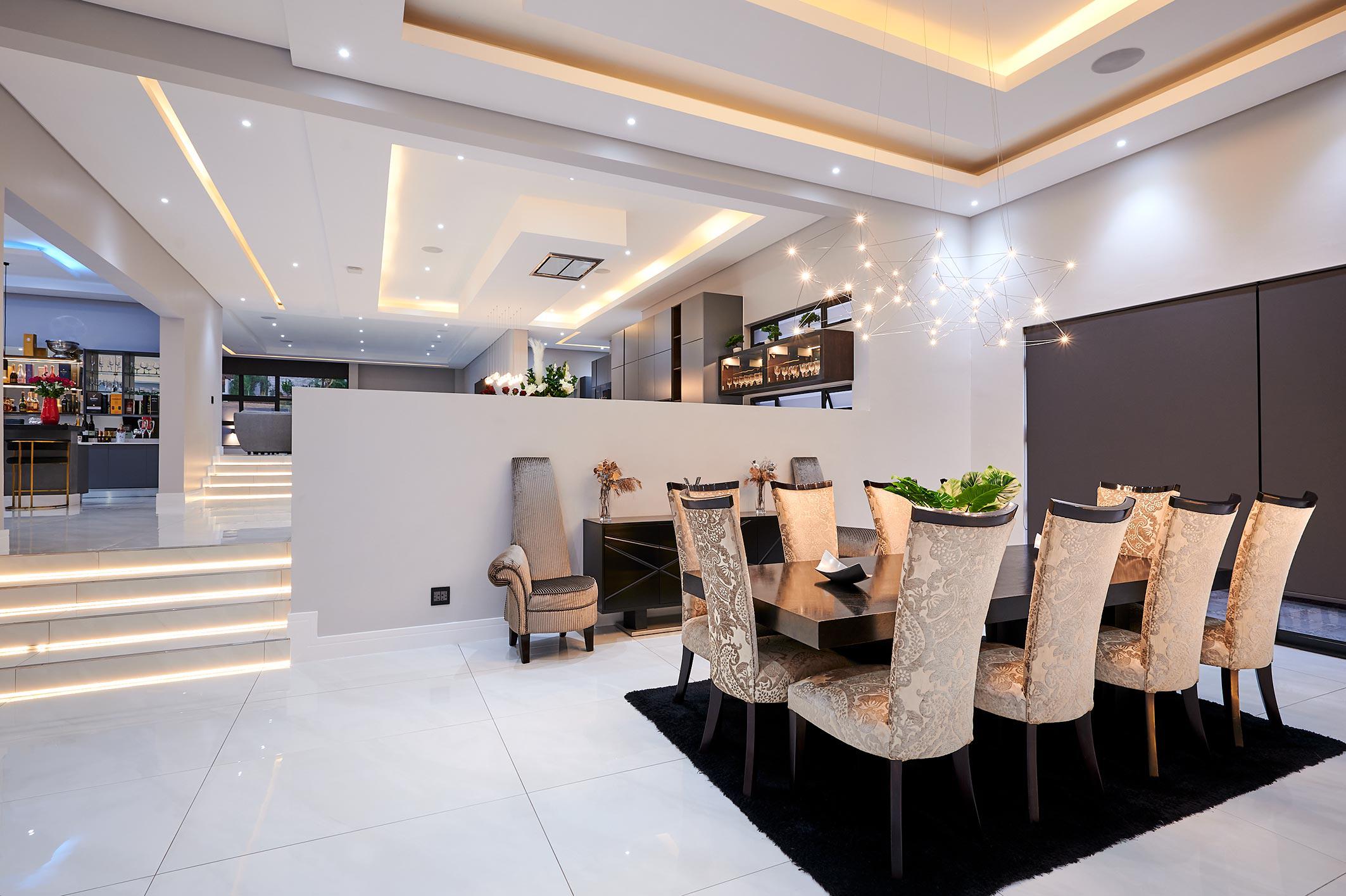 5 Bedroom Property for Sale in Waterfall Country Estate Gauteng