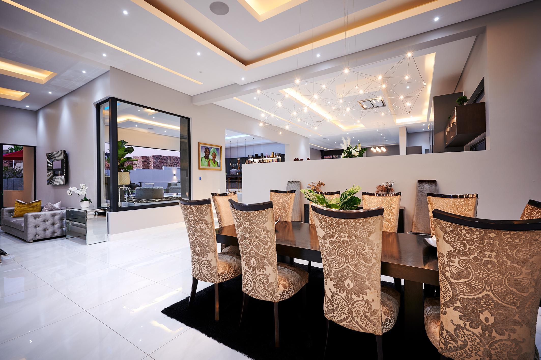 5 Bedroom Property for Sale in Waterfall Country Estate Gauteng