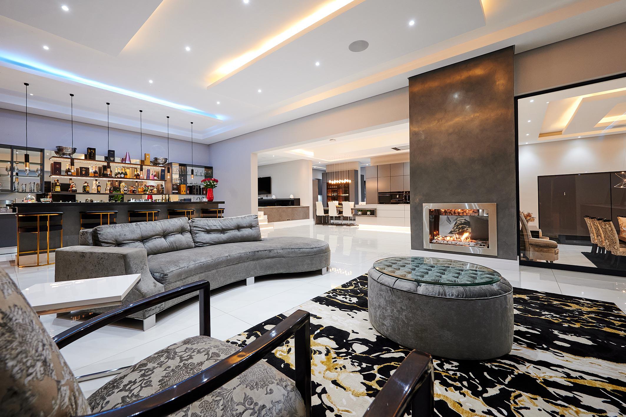 5 Bedroom Property for Sale in Waterfall Country Estate Gauteng