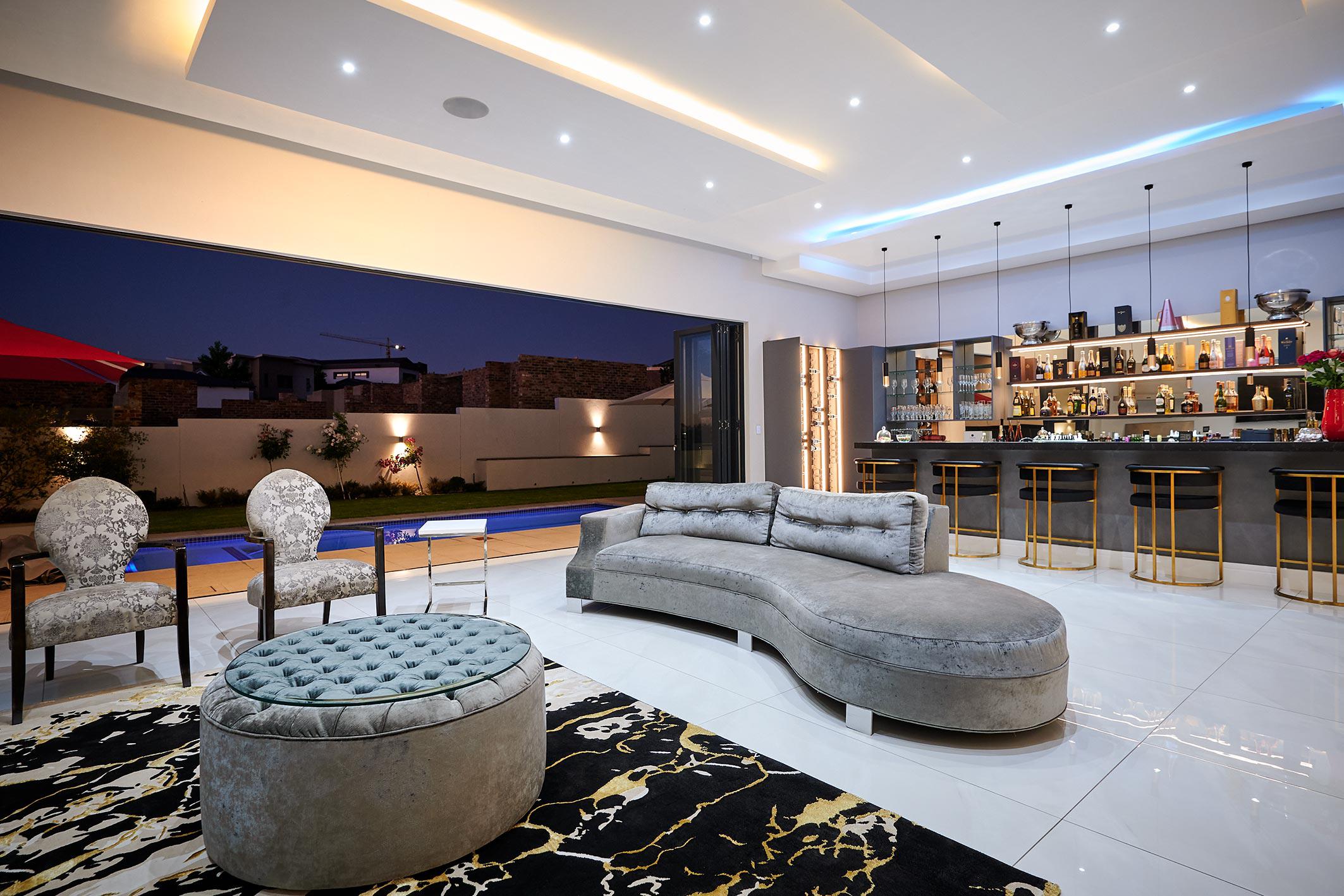 5 Bedroom Property for Sale in Waterfall Country Estate Gauteng