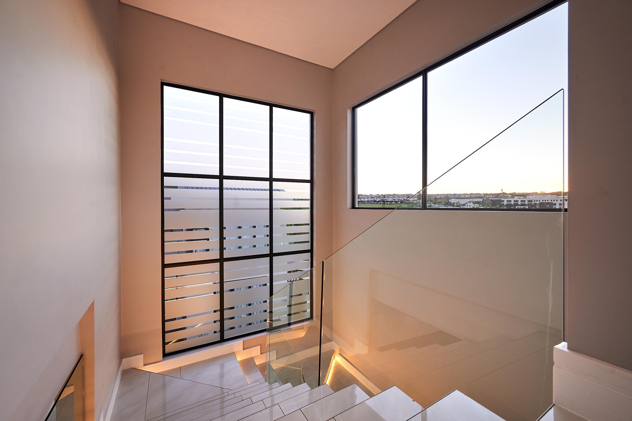 5 Bedroom Property for Sale in Waterfall Country Estate Gauteng