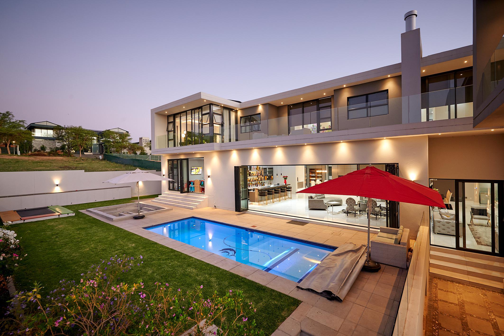 5 Bedroom Property for Sale in Waterfall Country Estate Gauteng