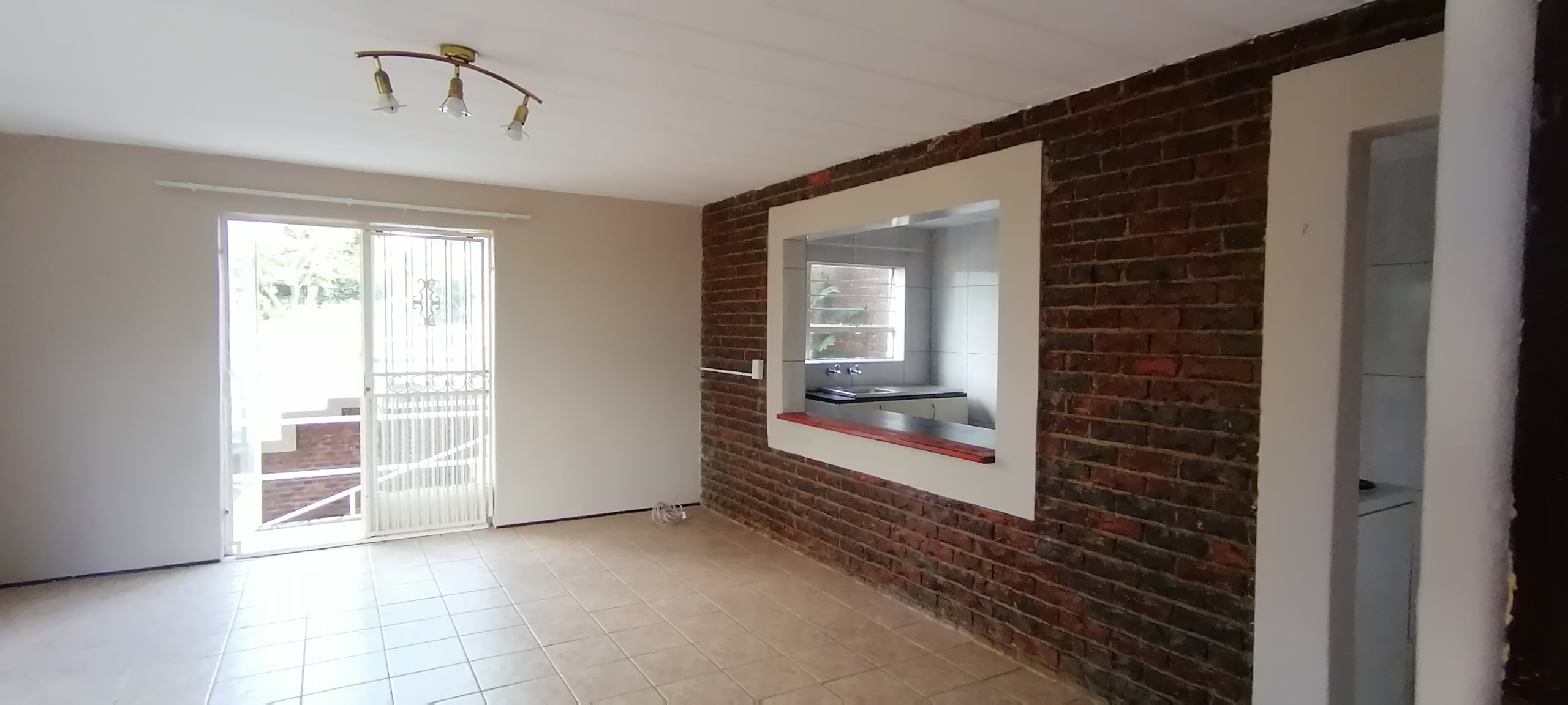 To Let 2 Bedroom Property for Rent in Noordheuwel Gauteng