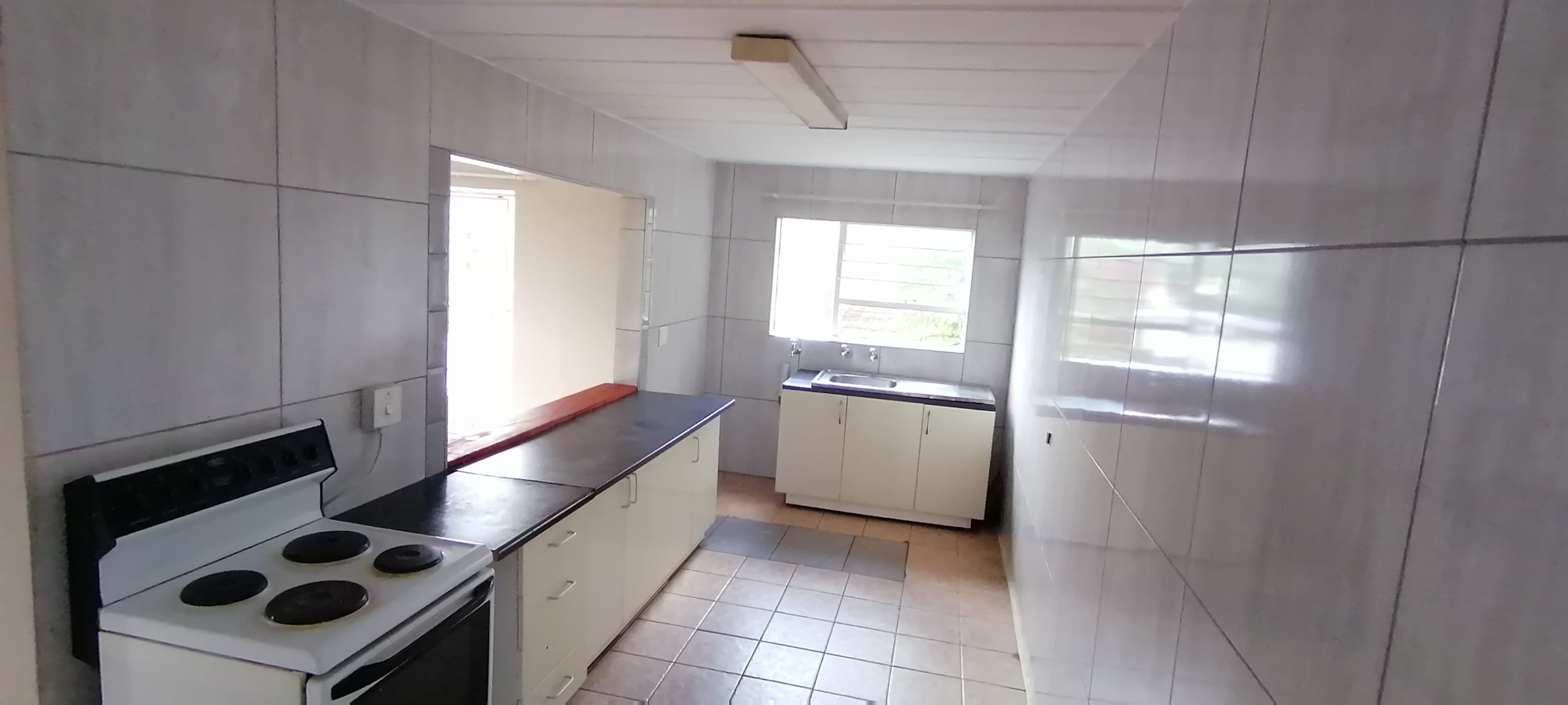 To Let 2 Bedroom Property for Rent in Noordheuwel Gauteng