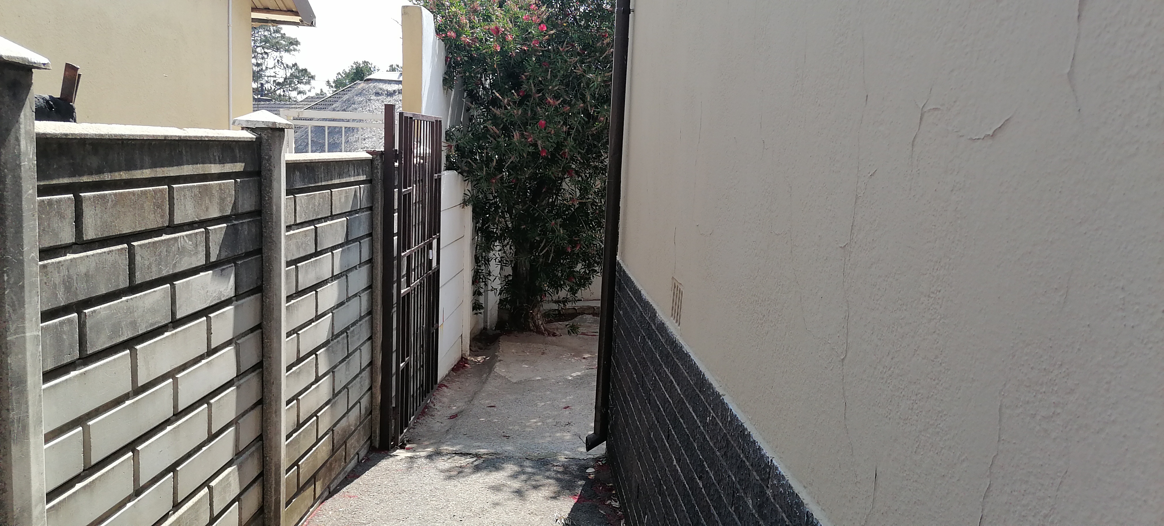 5 Bedroom Property for Sale in Discovery Gauteng