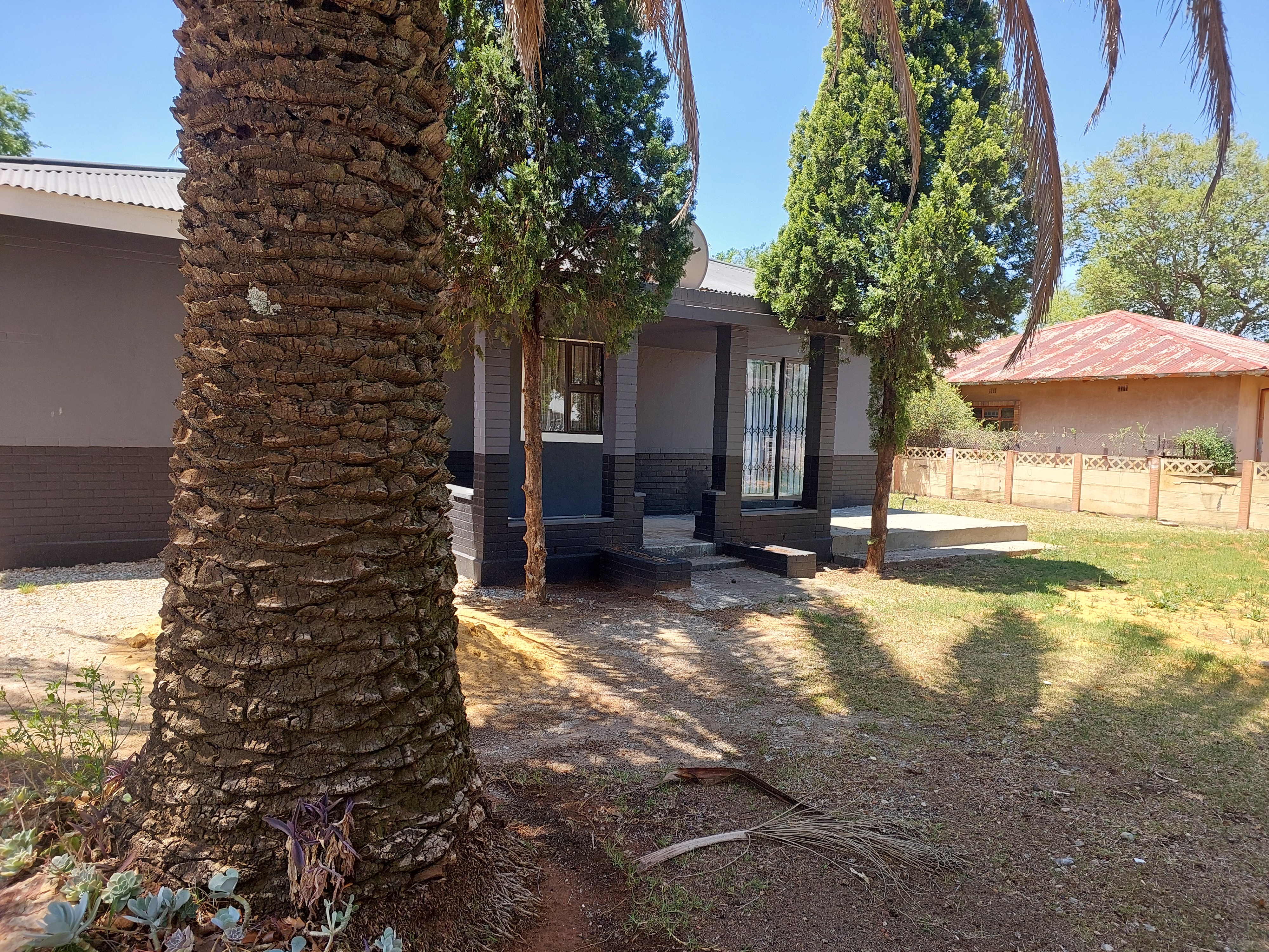 To Let 3 Bedroom Property for Rent in Rothdene Gauteng