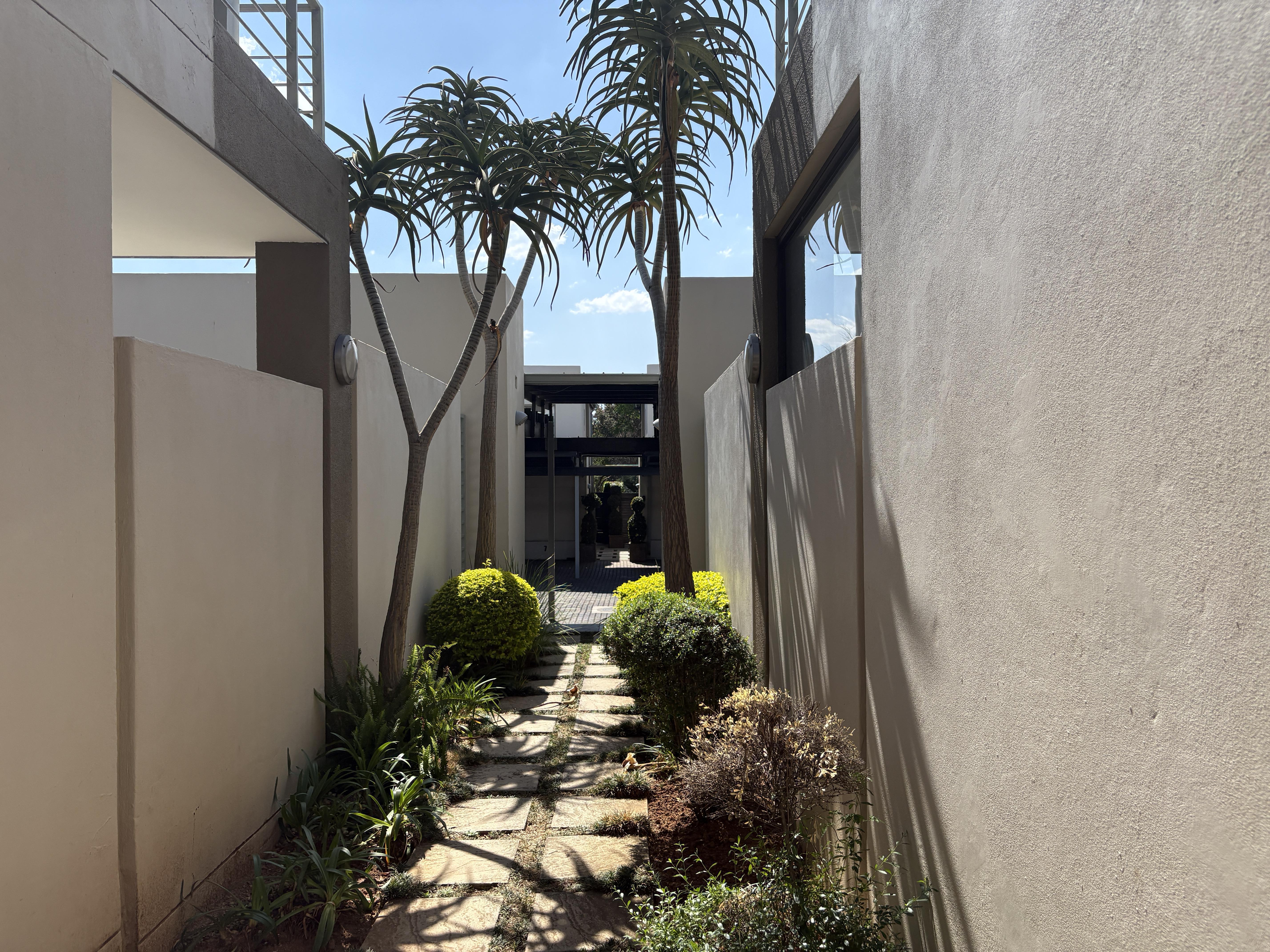 2 Bedroom Property for Sale in Parkmore Gauteng