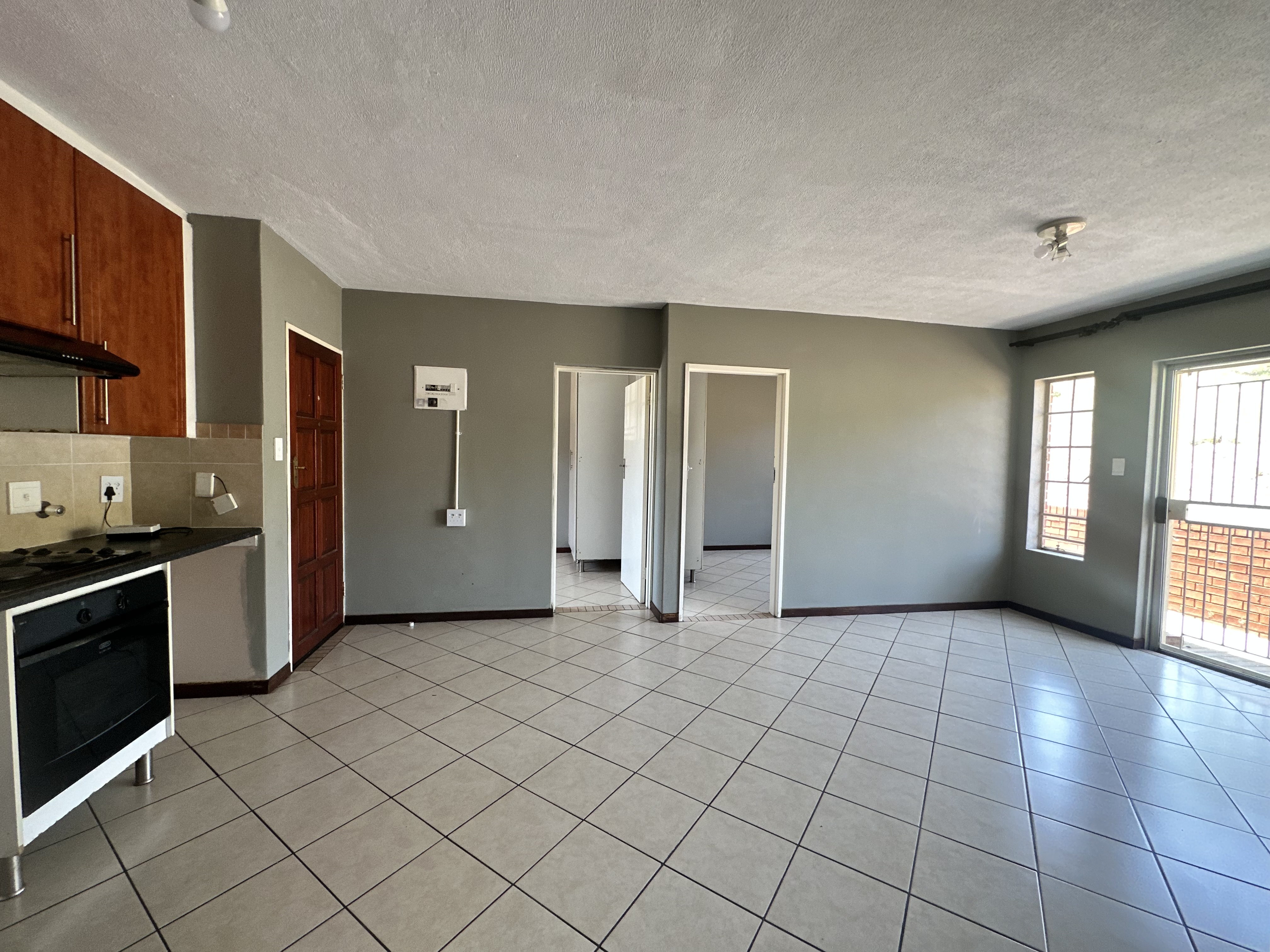 To Let 3 Bedroom Property for Rent in Equestria Gauteng