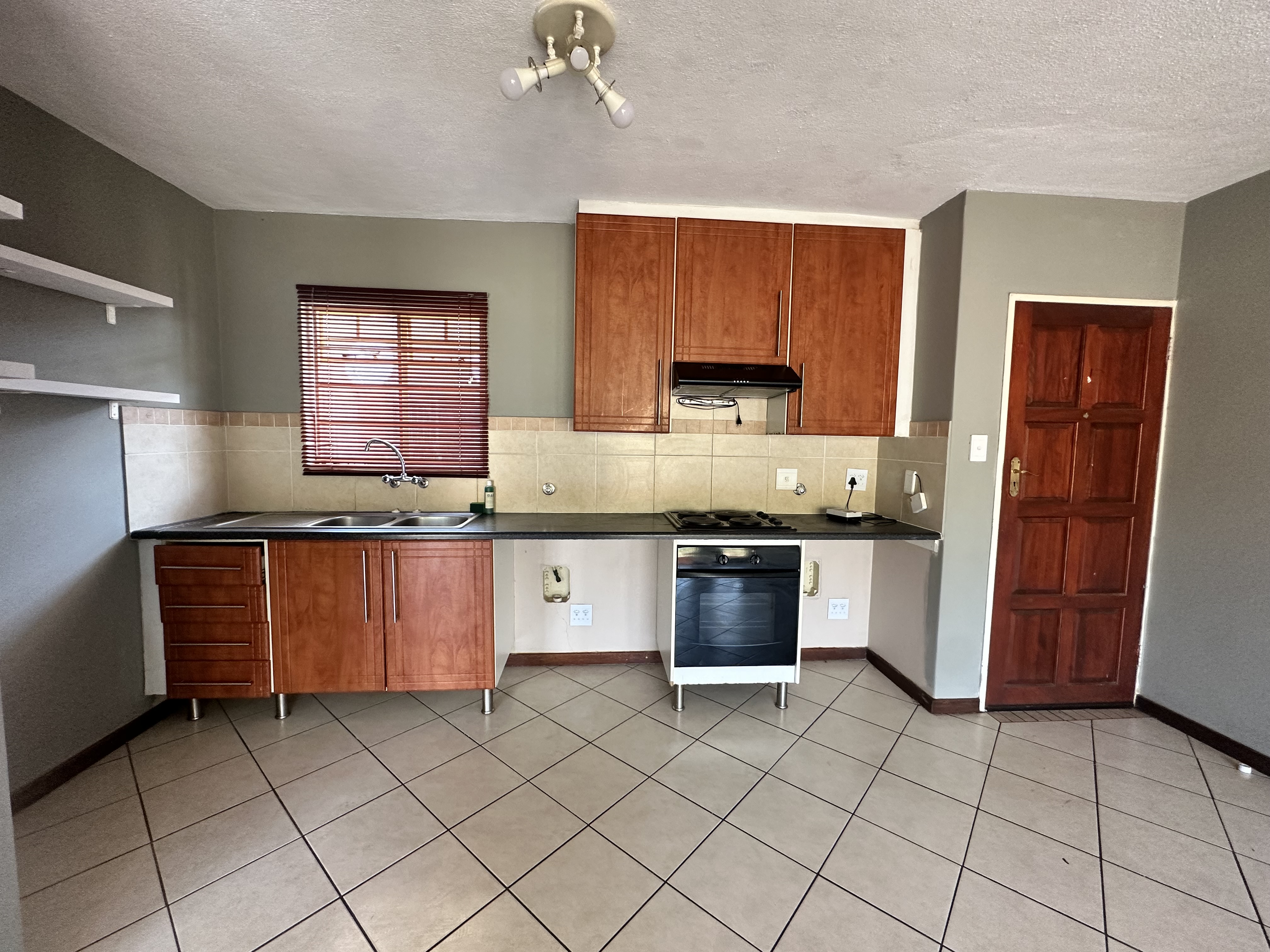 To Let 3 Bedroom Property for Rent in Equestria Gauteng