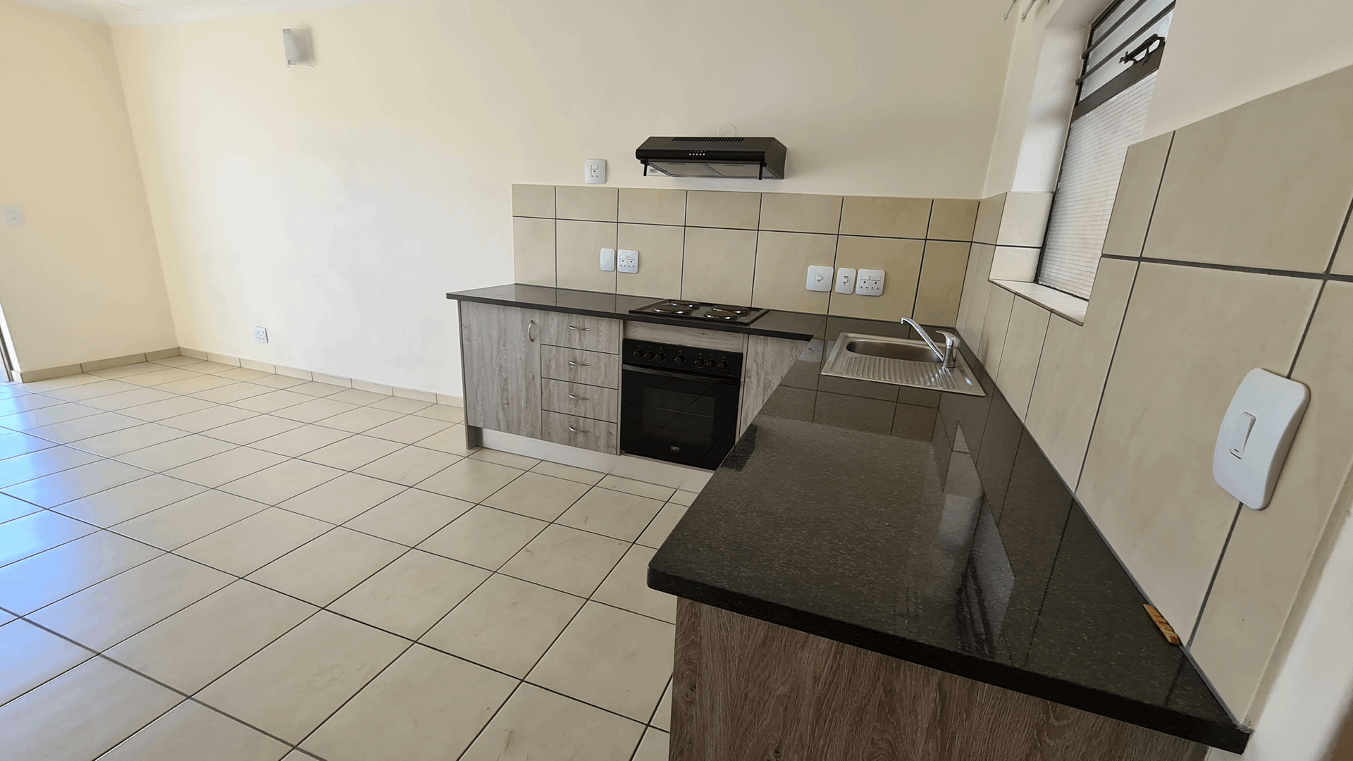 1 Bedroom Property for Sale in Barbeque Downs Gauteng