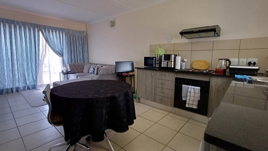 1 Bedroom Property for Sale in Barbeque Downs Gauteng