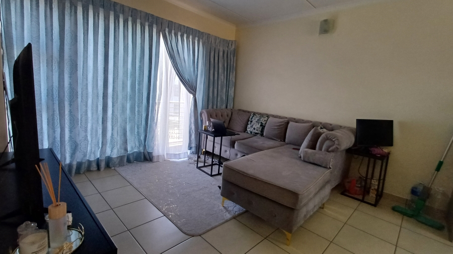 1 Bedroom Property for Sale in Barbeque Downs Gauteng