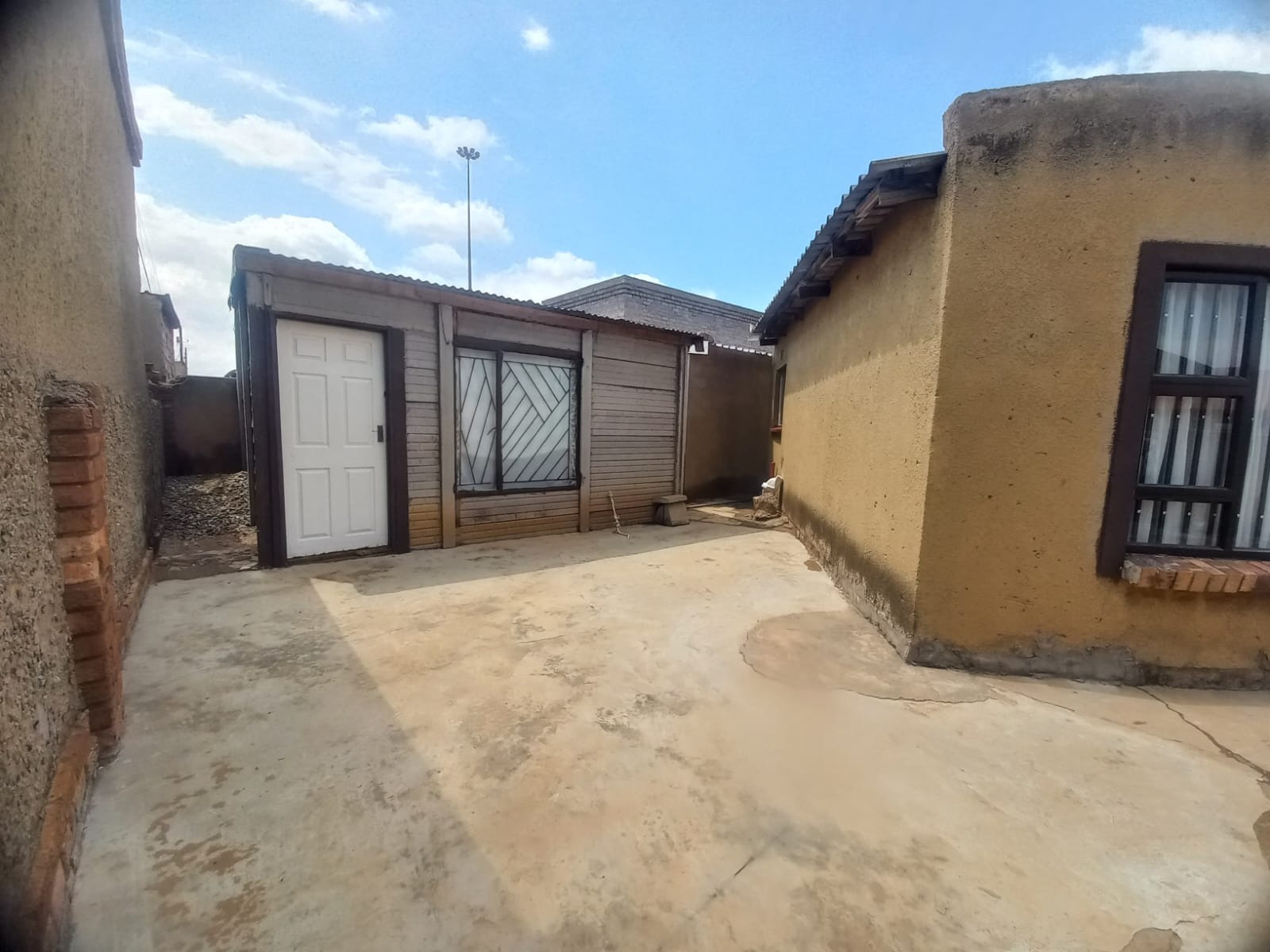 2 Bedroom Property for Sale in Tsakane Ext 8 Gauteng