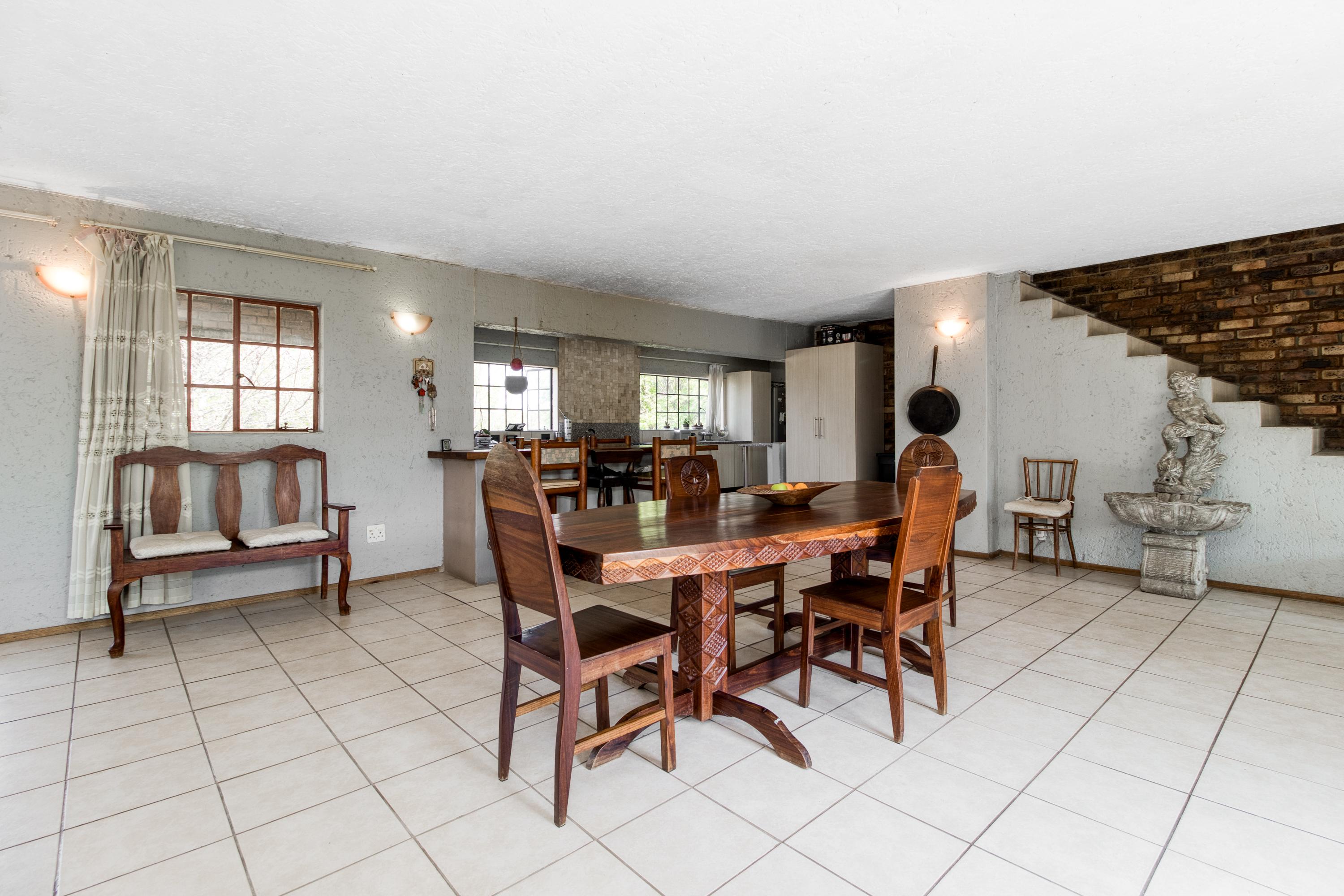 3 Bedroom Property for Sale in Chartwell Gauteng