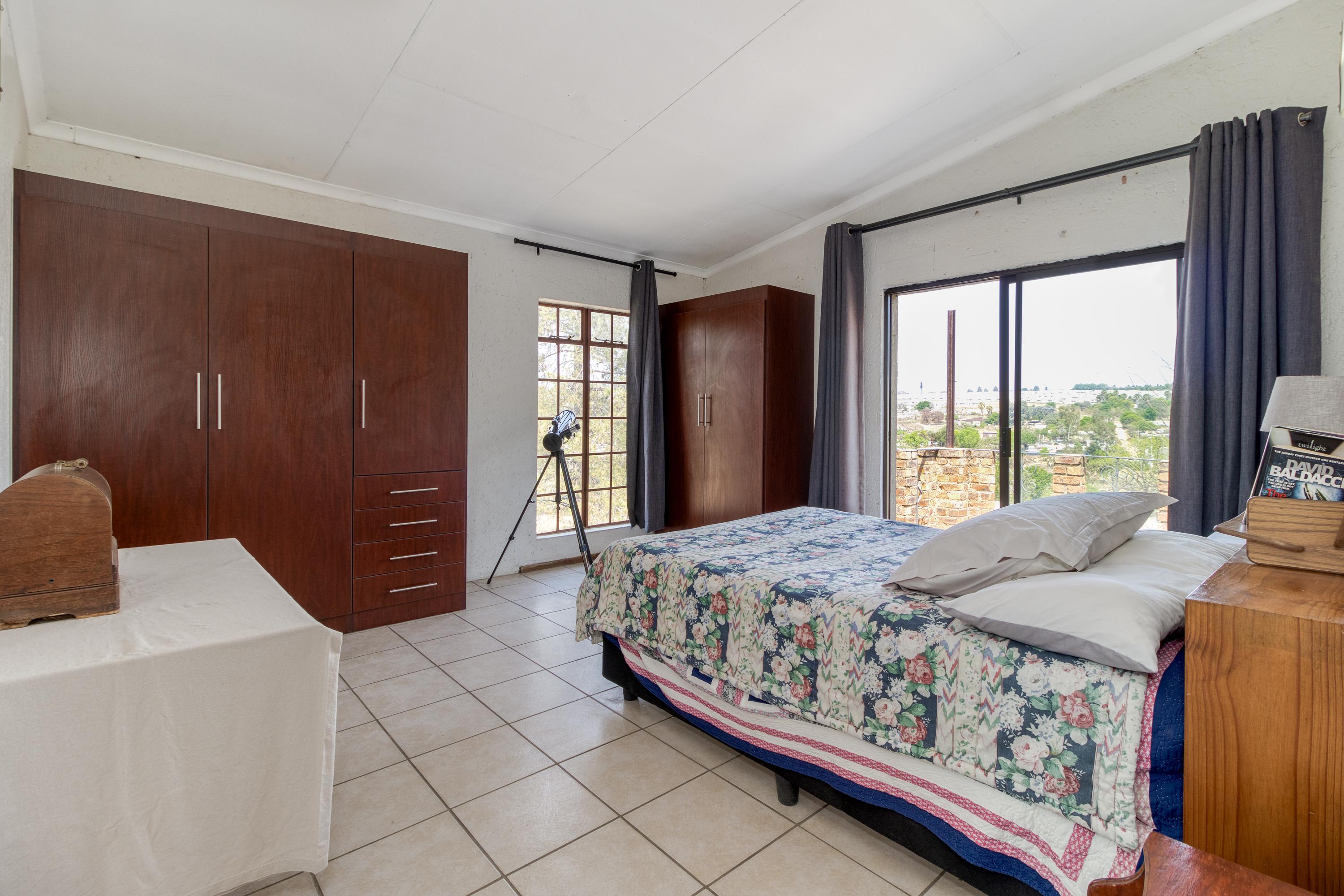 3 Bedroom Property for Sale in Chartwell Gauteng