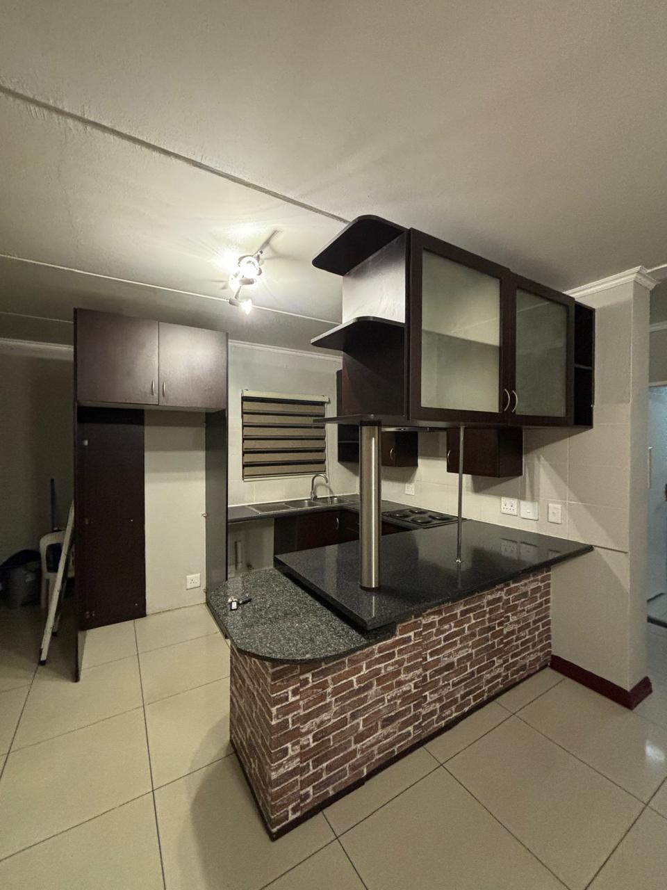 To Let 2 Bedroom Property for Rent in Erand Gardens Gauteng