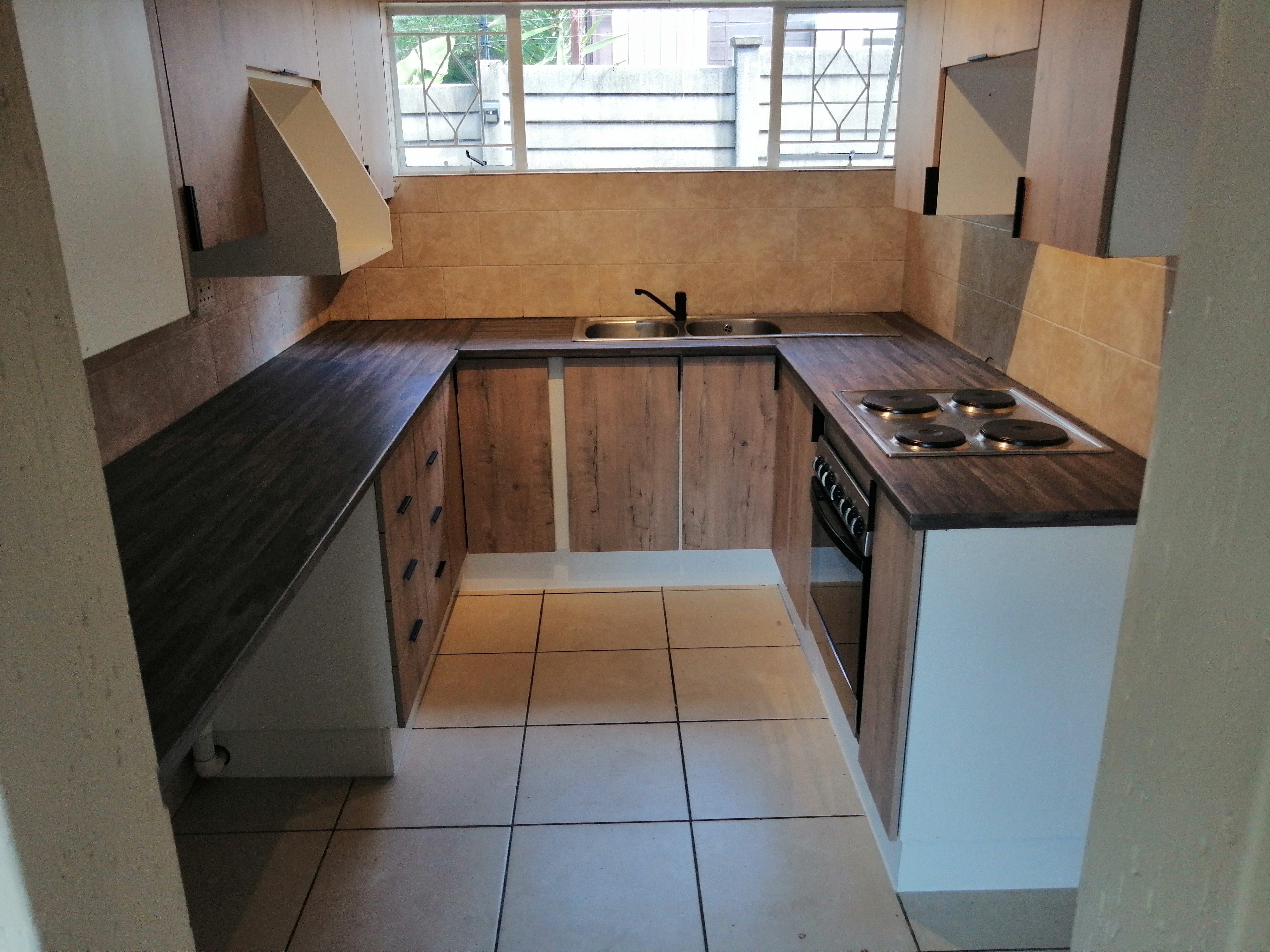 To Let 2 Bedroom Property for Rent in Ferndale Gauteng