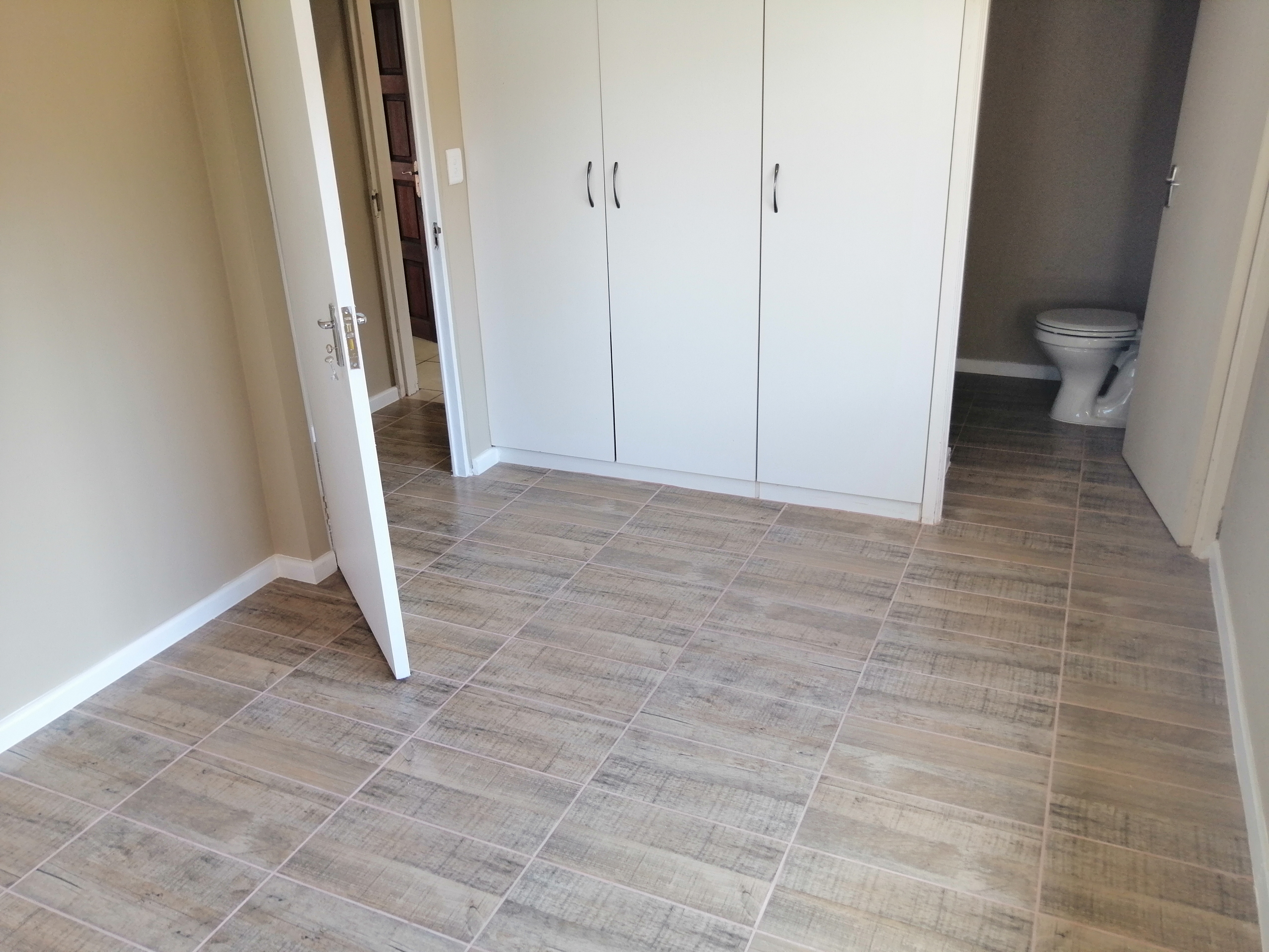 To Let 2 Bedroom Property for Rent in Ferndale Gauteng