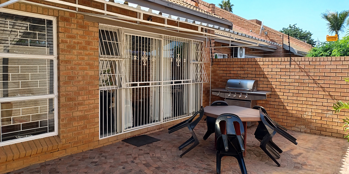 2 Bedroom Property for Sale in Vanderbijlpark SE 2 Gauteng