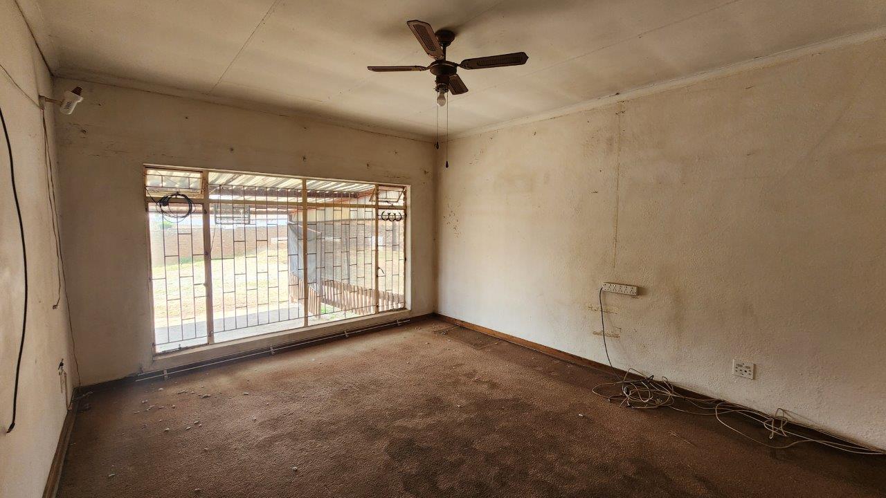 3 Bedroom Property for Sale in Rensburg Gauteng