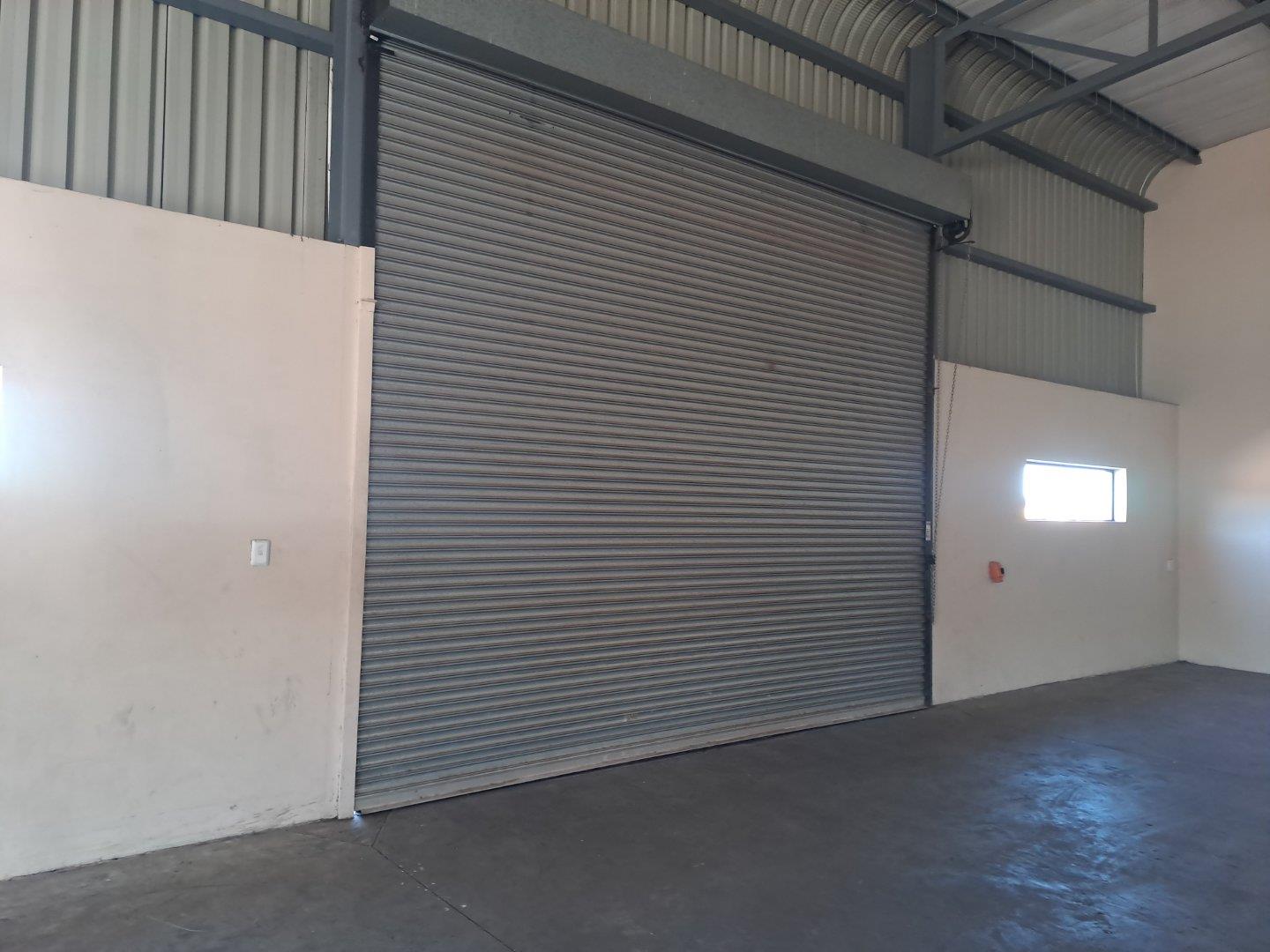 To Let commercial Property for Rent in Staalrus Gauteng