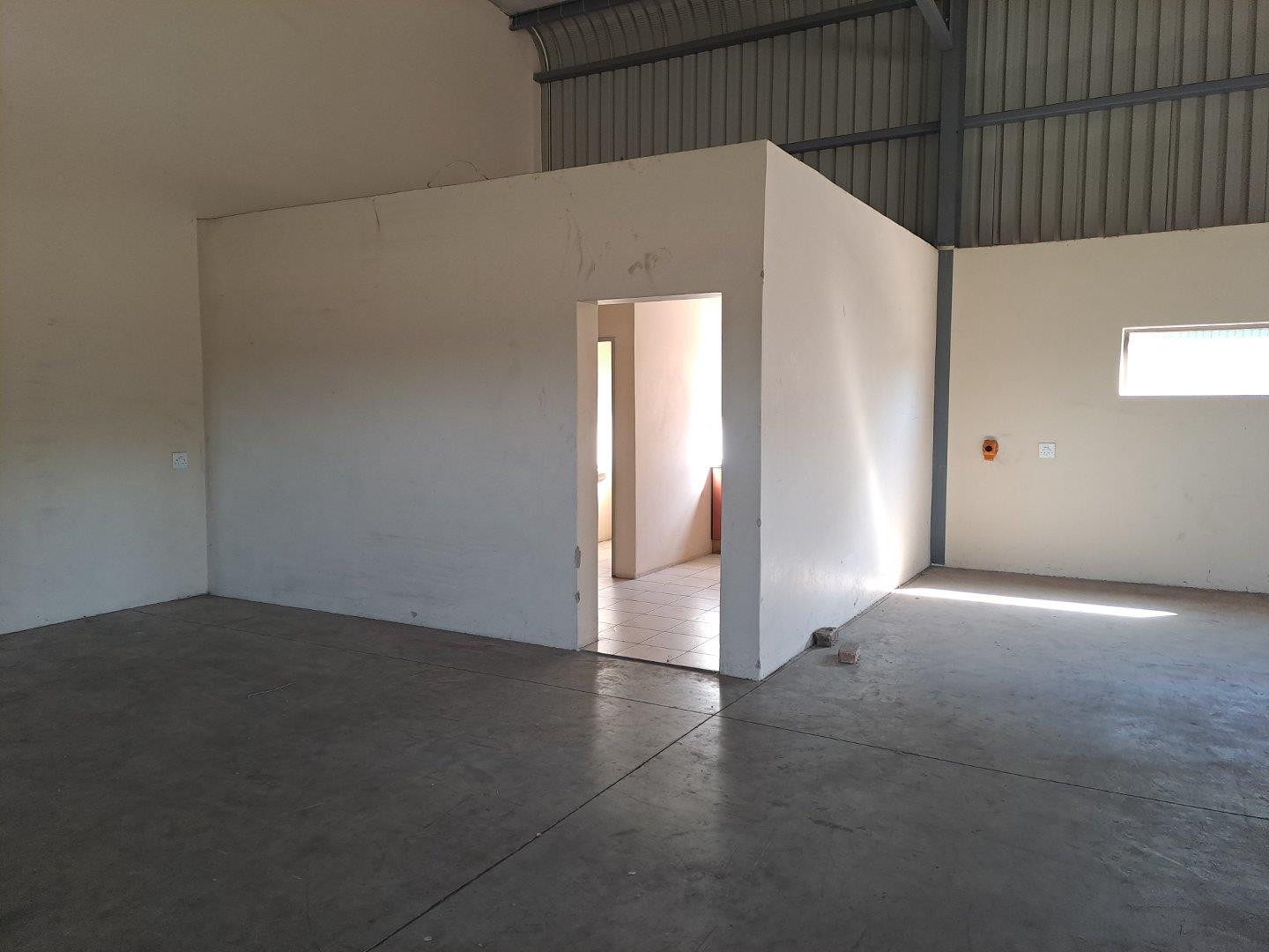 To Let commercial Property for Rent in Staalrus Gauteng