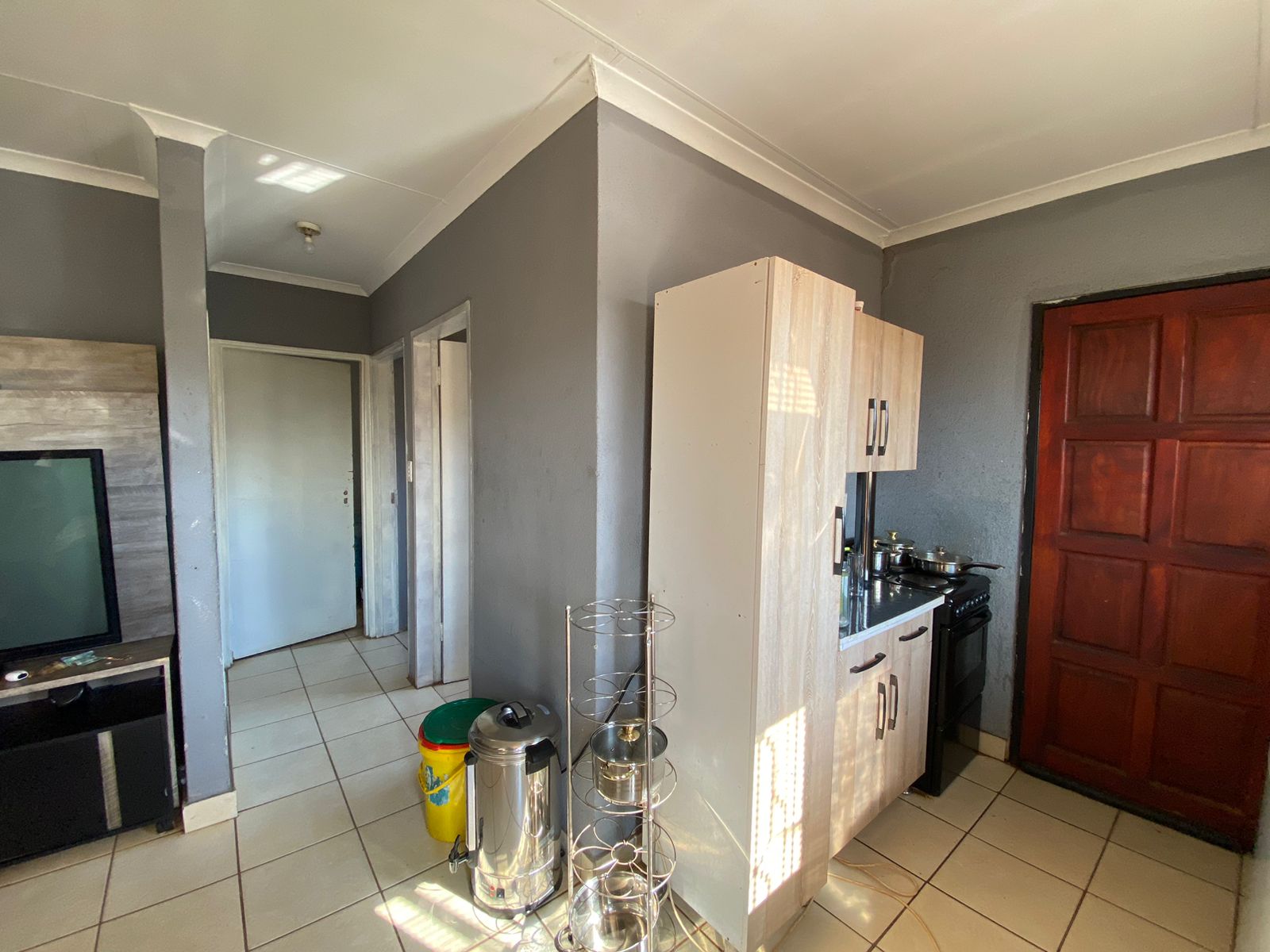 2 Bedroom Property for Sale in Lakeside Gauteng