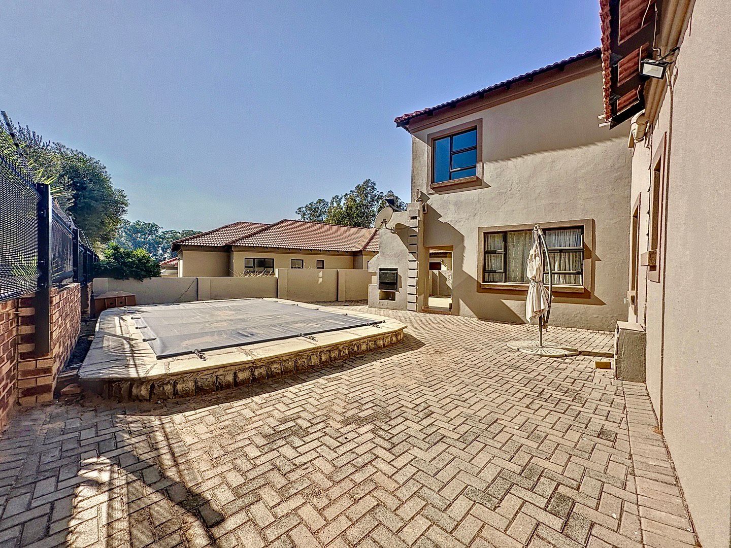 4 Bedroom Property for Sale in Equestria Gauteng