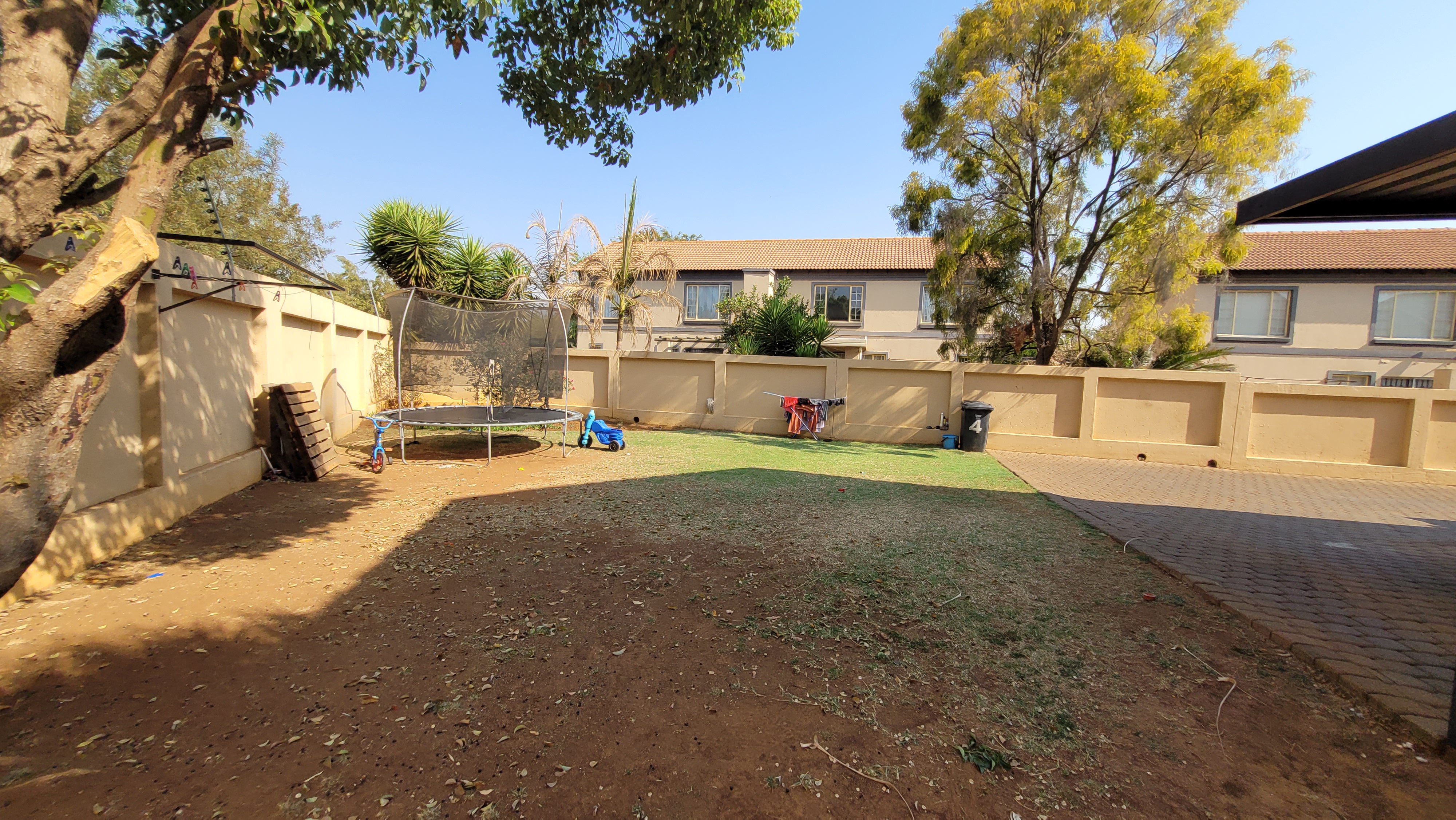 To Let 4 Bedroom Property for Rent in Montana Gauteng