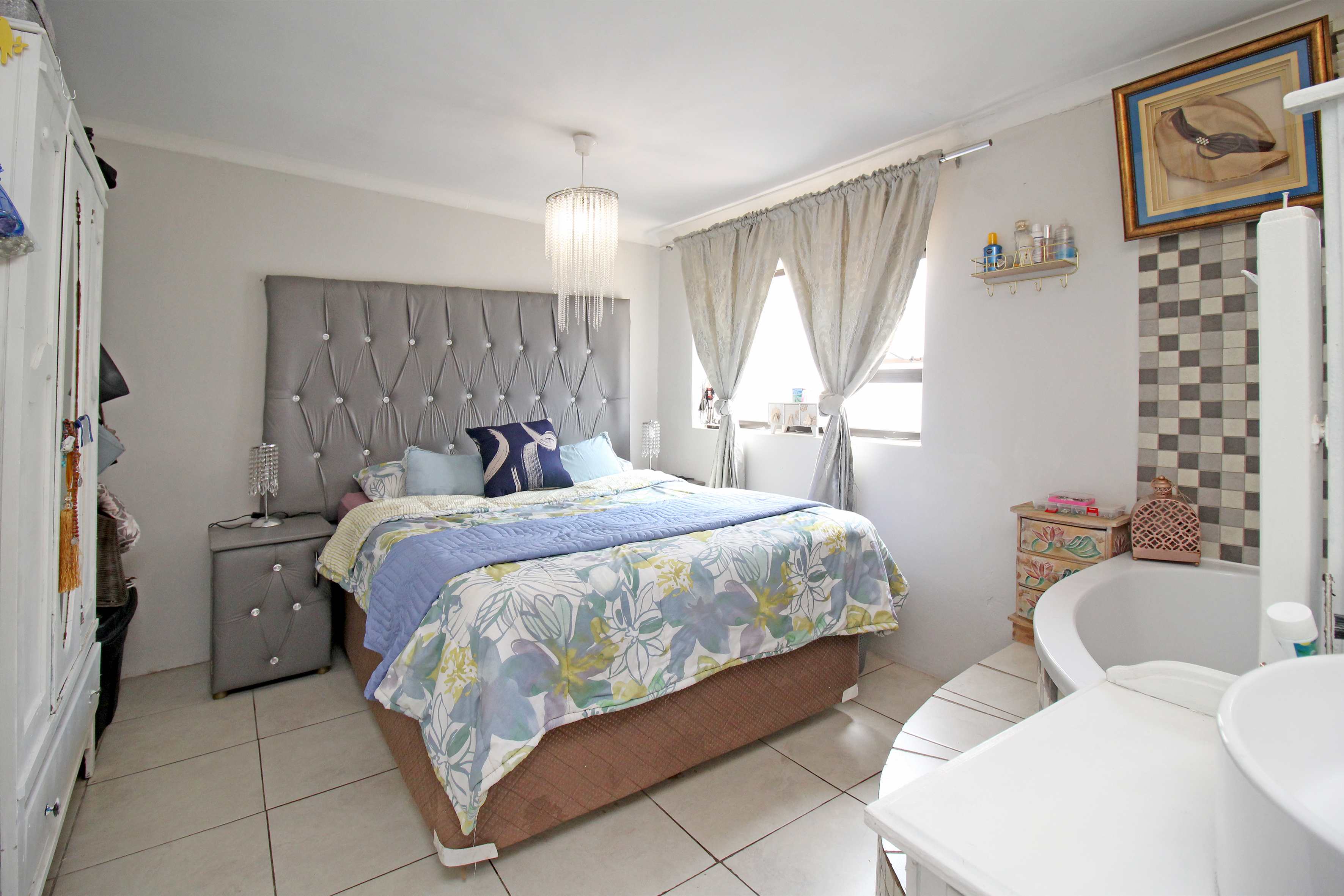 4 Bedroom Property for Sale in Highlands North Gauteng