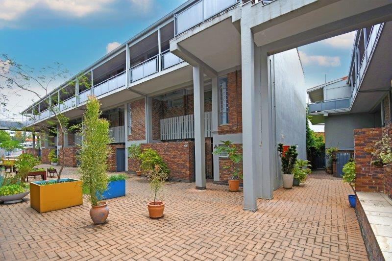 2 Bedroom Property for Sale in Blairgowrie Gauteng