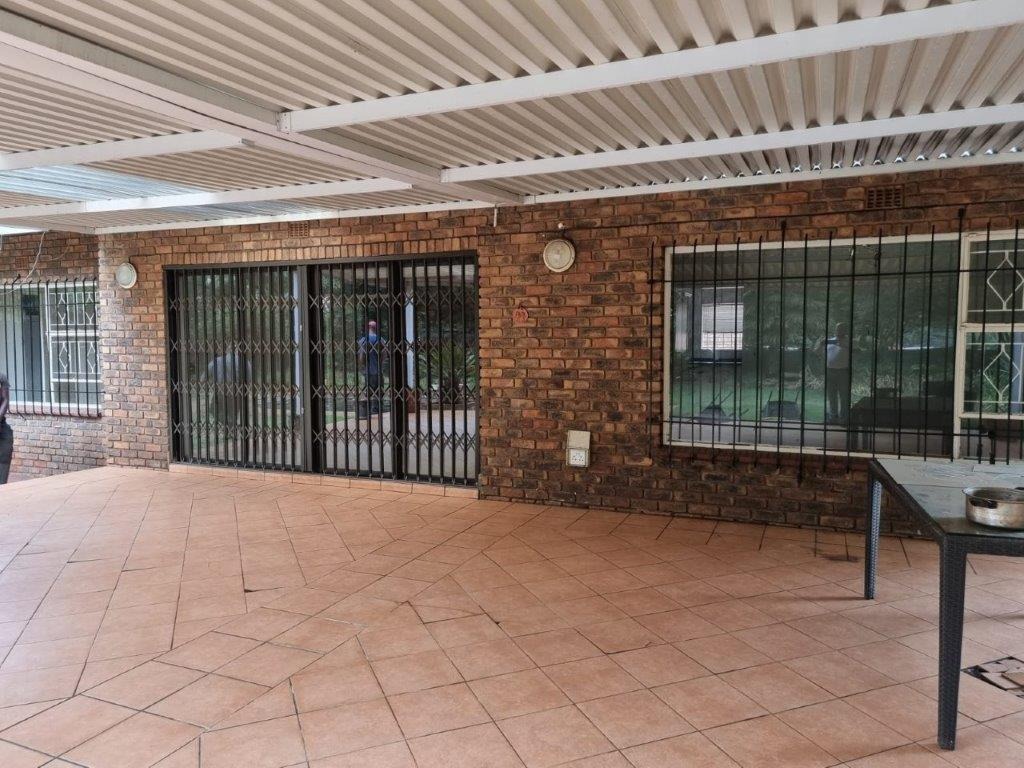 4 Bedroom Property for Sale in Tedderfield A H Gauteng