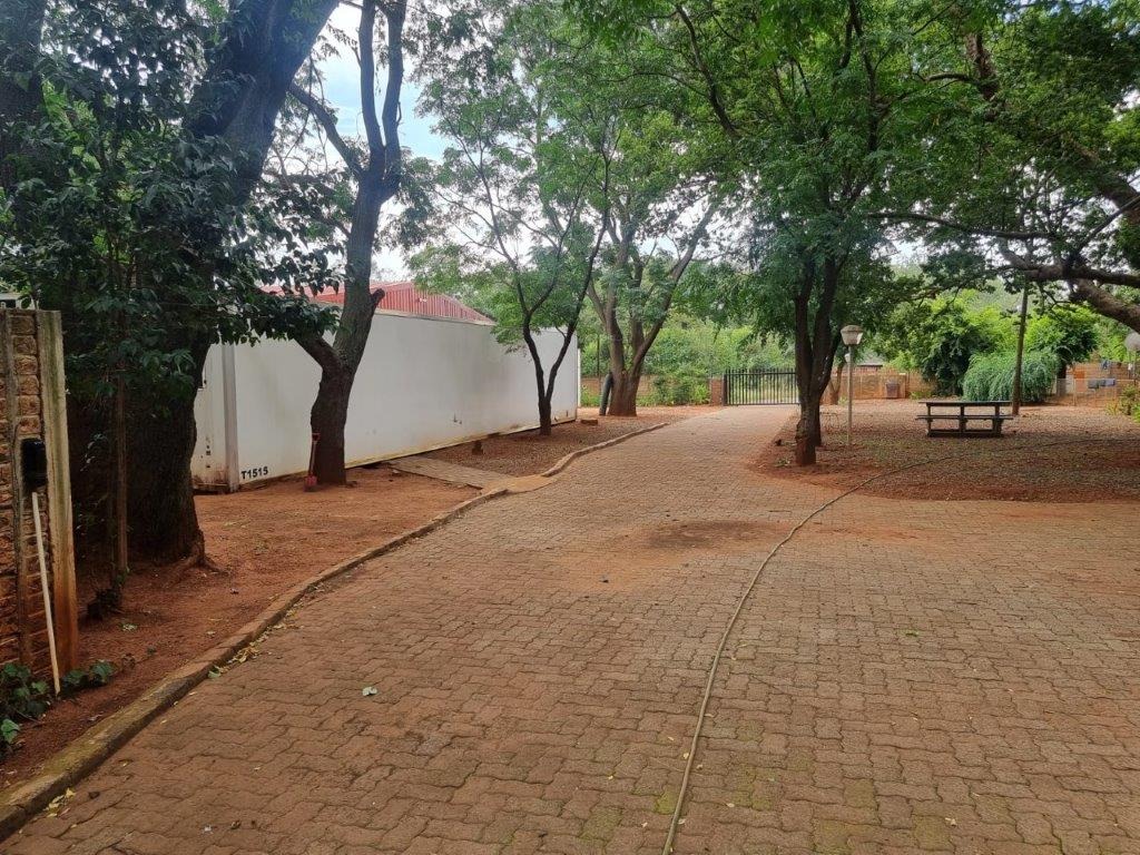 4 Bedroom Property for Sale in Tedderfield A H Gauteng