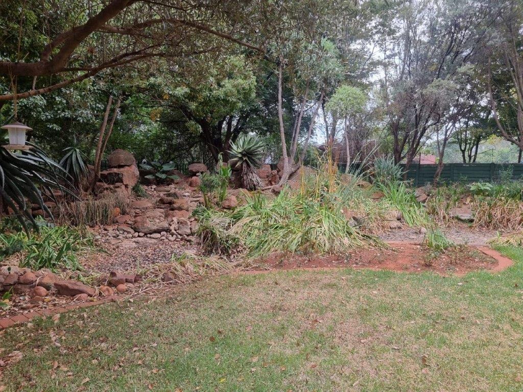 4 Bedroom Property for Sale in Tedderfield A H Gauteng