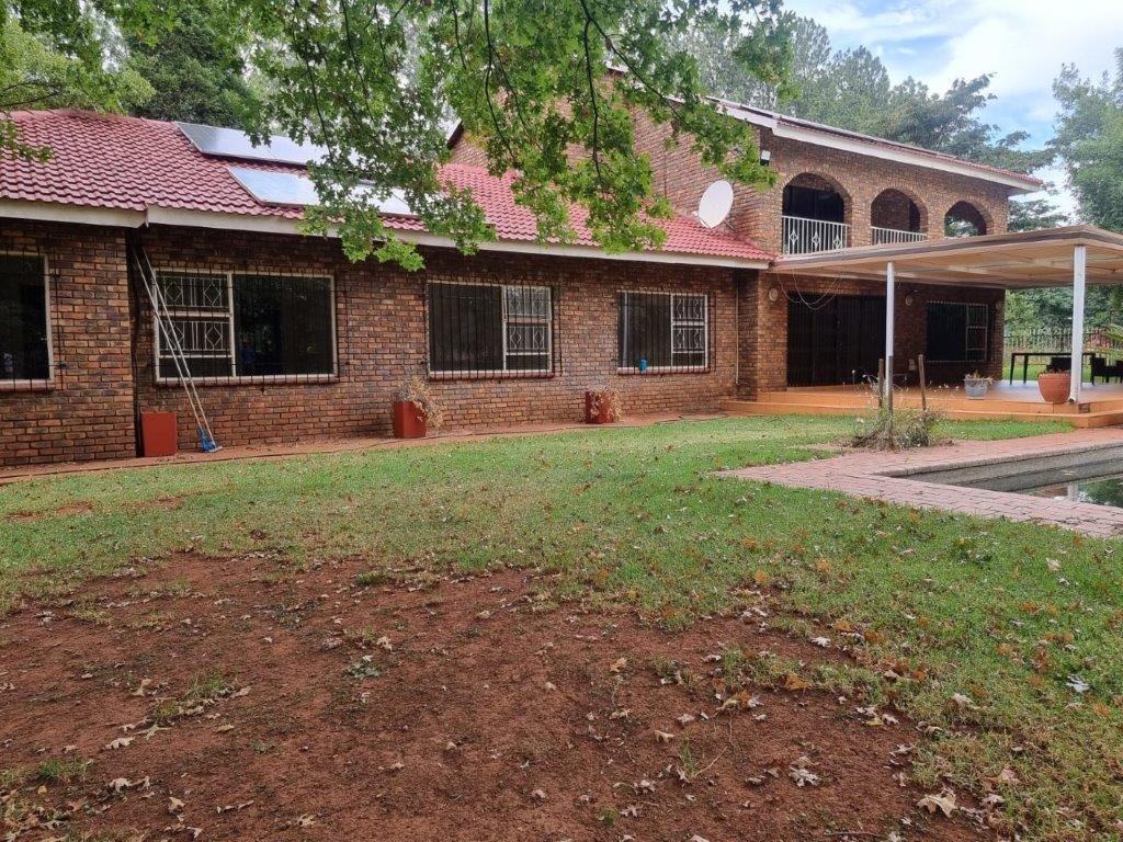 4 Bedroom Property for Sale in Tedderfield A H Gauteng