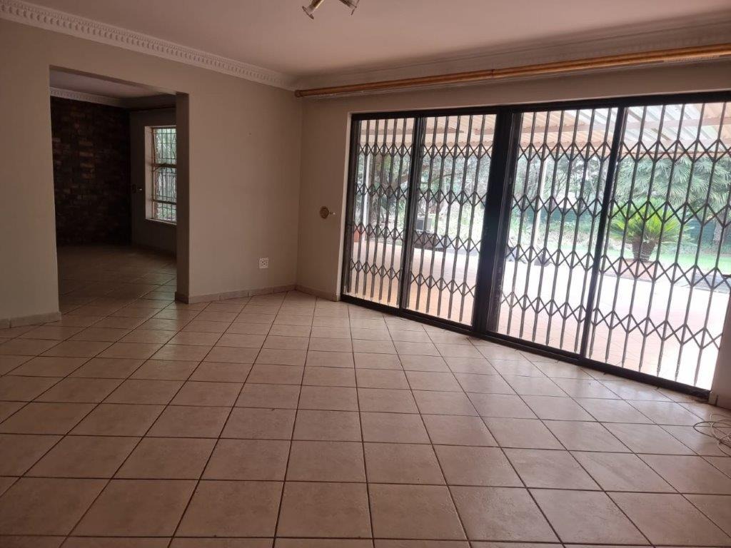 4 Bedroom Property for Sale in Tedderfield A H Gauteng