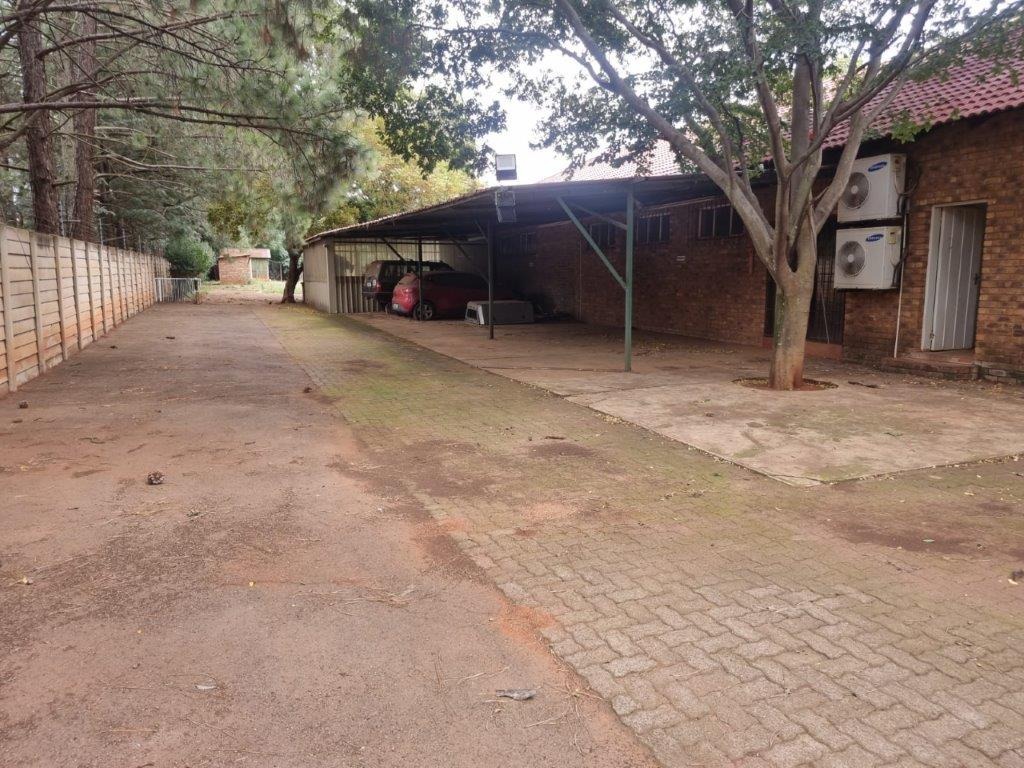 4 Bedroom Property for Sale in Tedderfield A H Gauteng