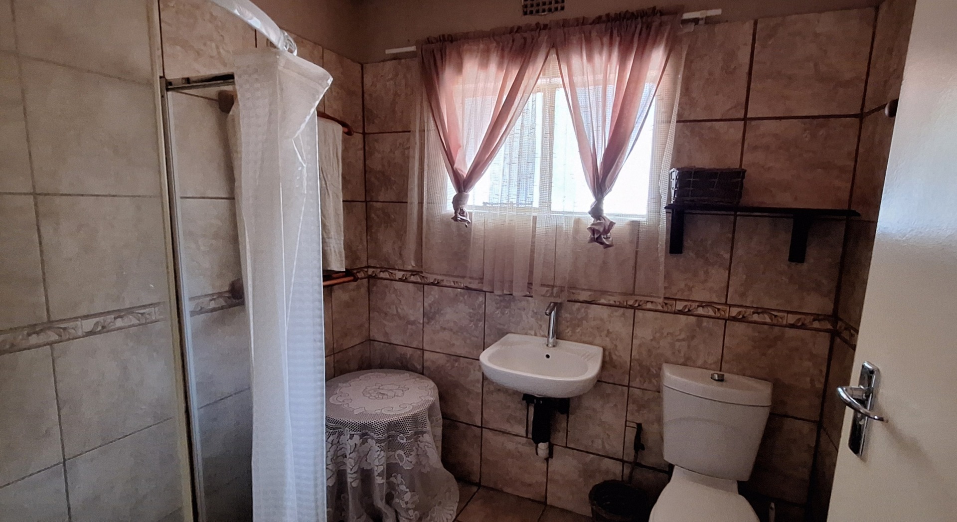 3 Bedroom Property for Sale in Louisrus Gauteng