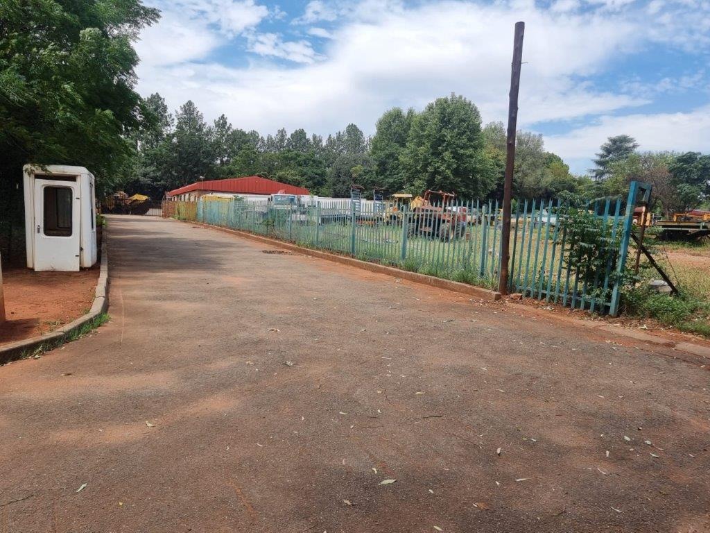 Commercial Property for Sale in Tedderfield A H Gauteng