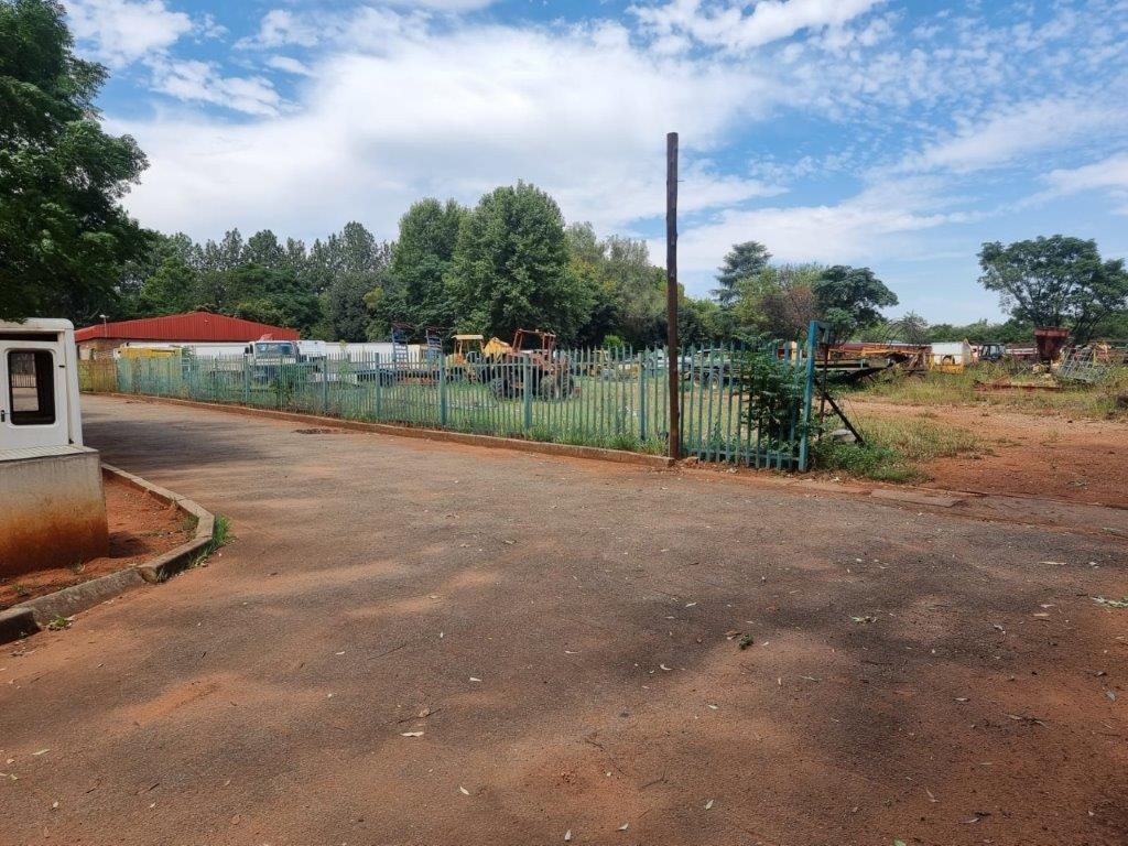 Commercial Property for Sale in Tedderfield A H Gauteng